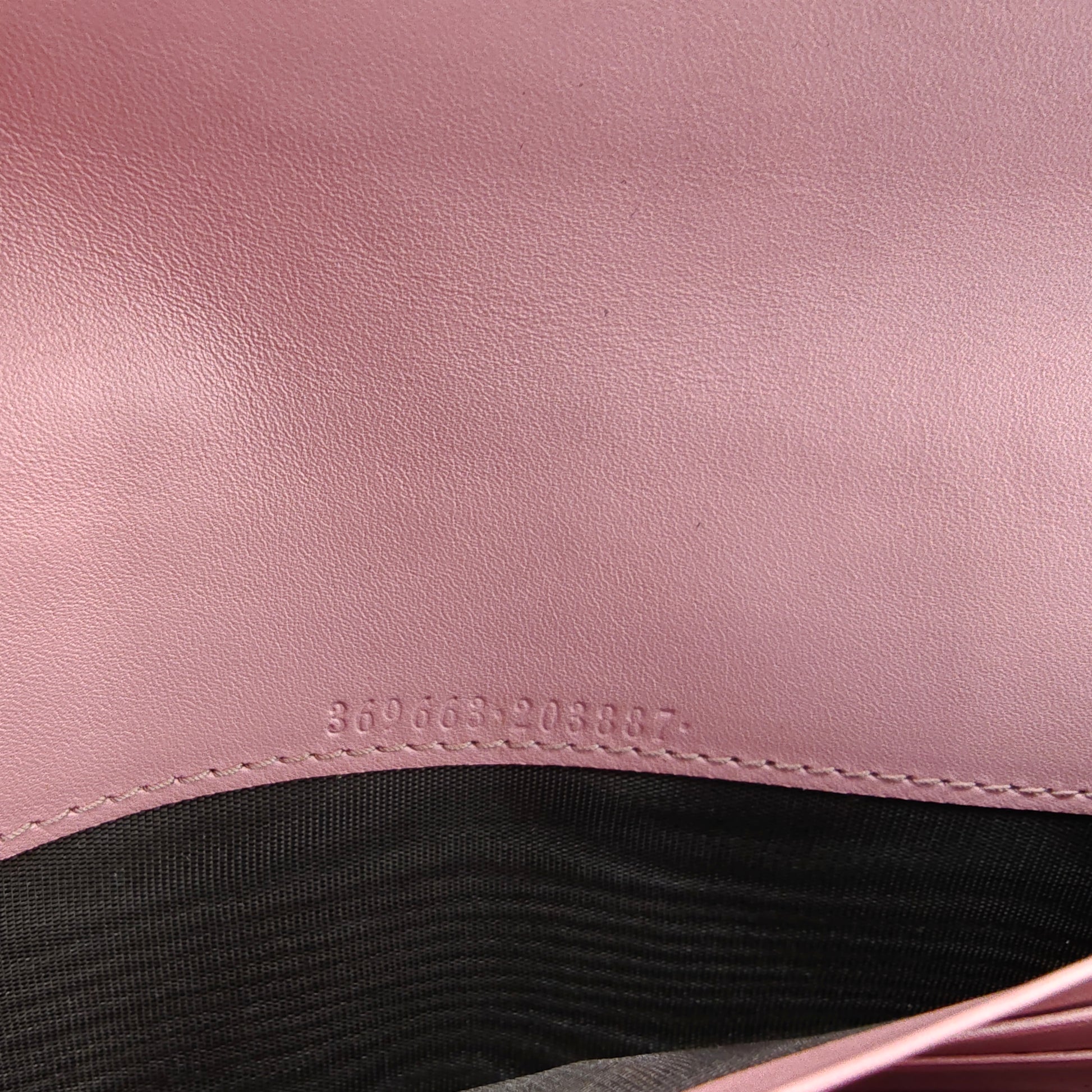 Icon Continental Wallet Guccissima Leather
