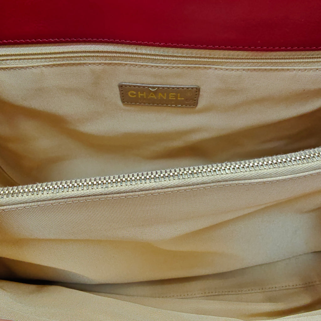 Medium Gabrielle Accordion Tote
