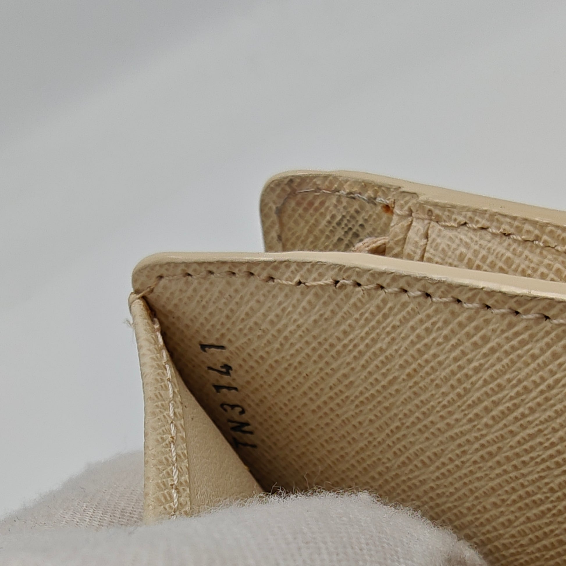 Joey Wallet Damier