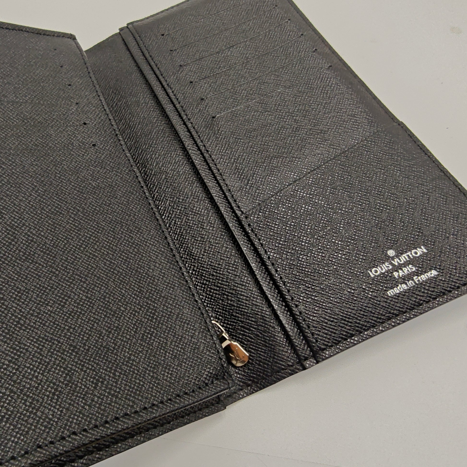Brazza Wallet Damier Graphite