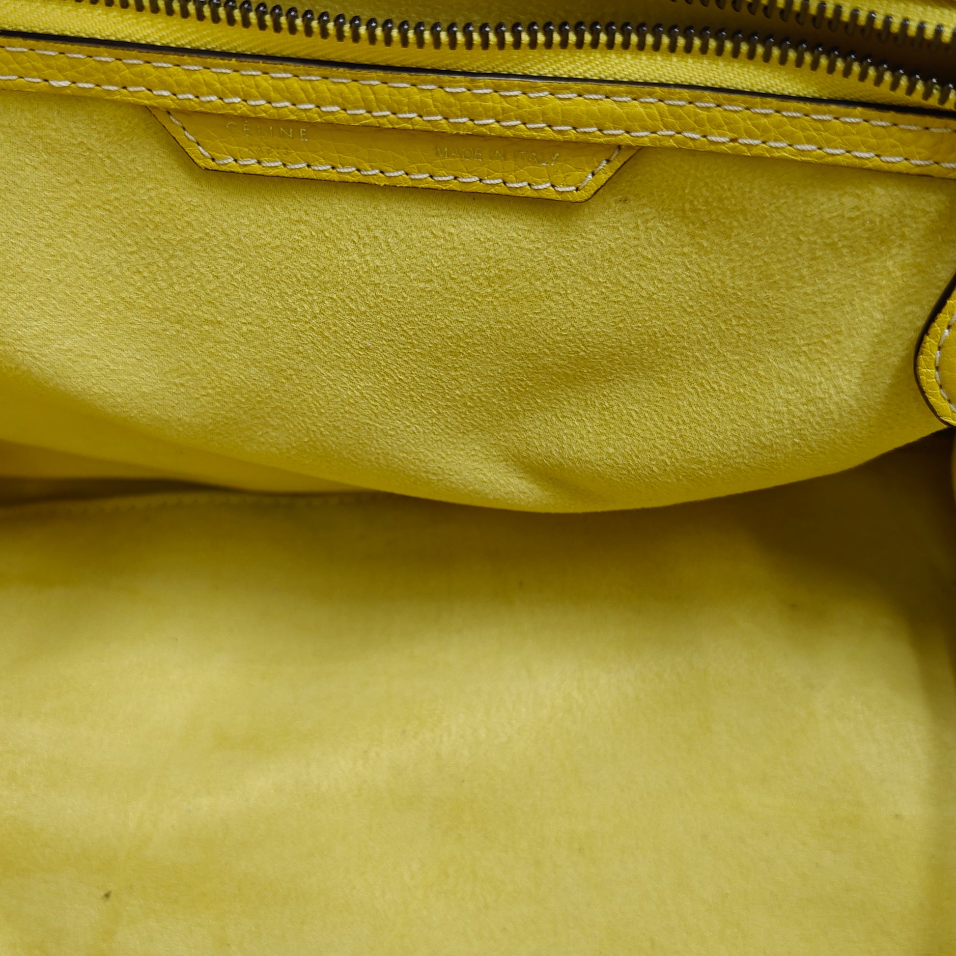Phantom Bag Grainy Leather Medium
