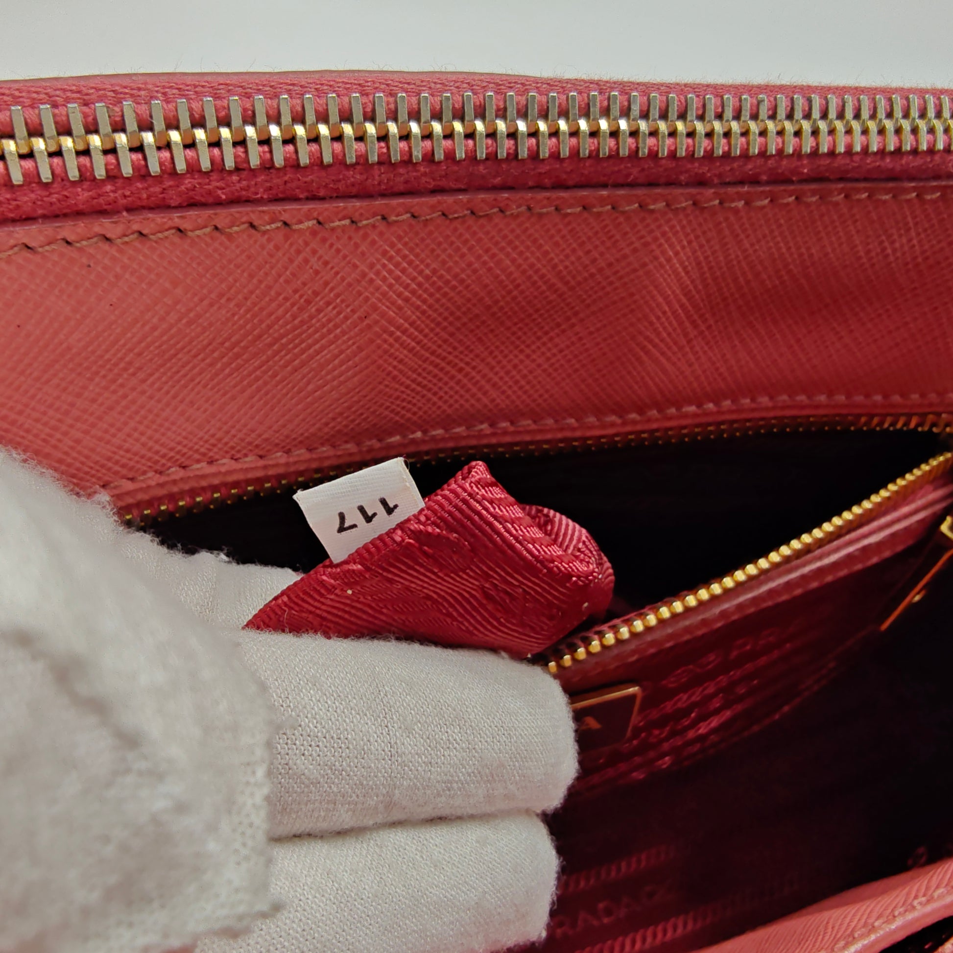 Galleria Double Zip Tote Saffiano Leather Small