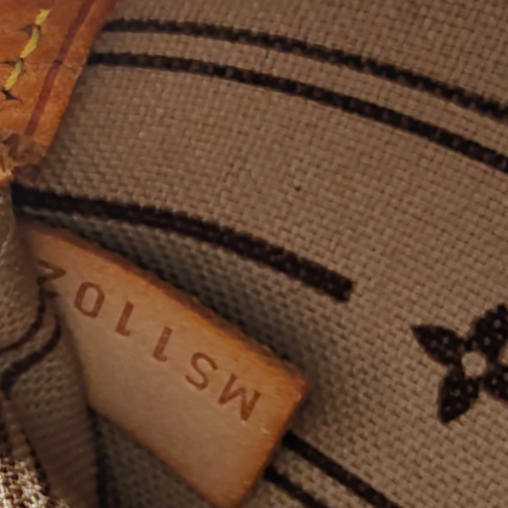 Neverfull Tote Monogram Canvas MM