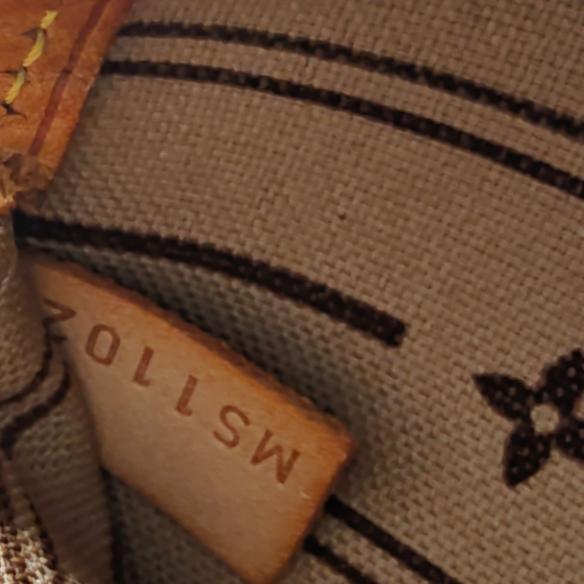 Neverfull Tote Monogram Canvas MM