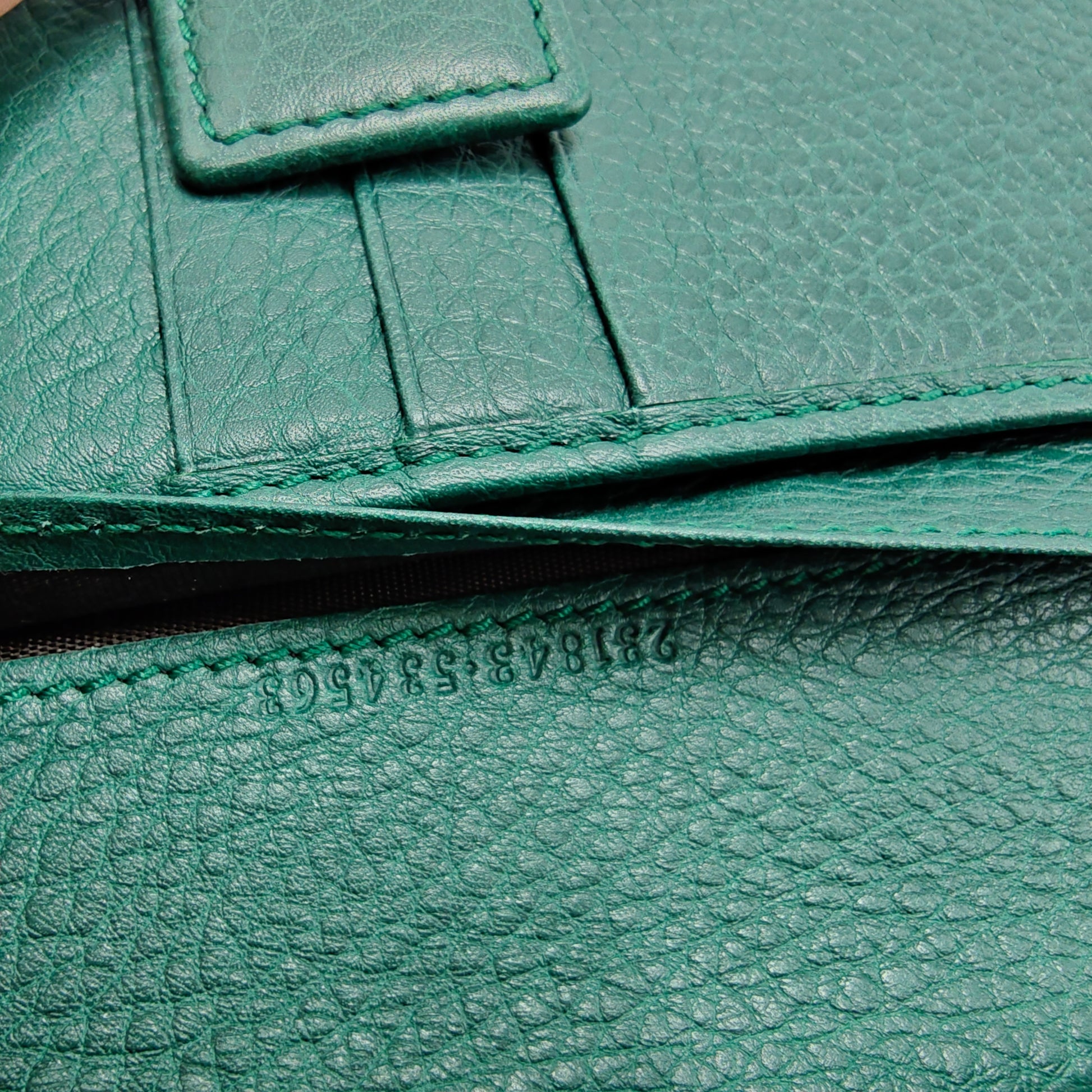 Interlocking G Logo Leather Continental Wallet
