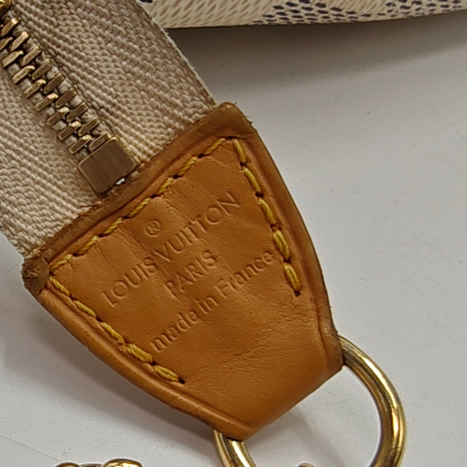 Louis Vuitton Eva Crossbody Damier
