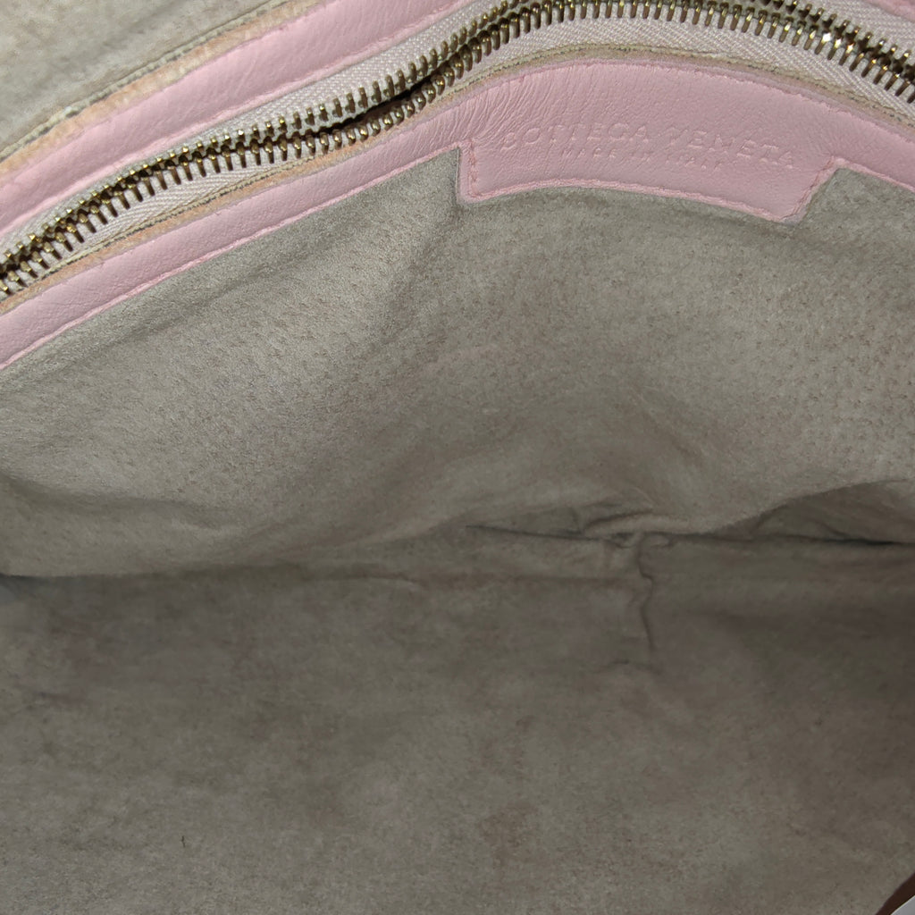Veneta Hobo Intrecciato Nappa Medium