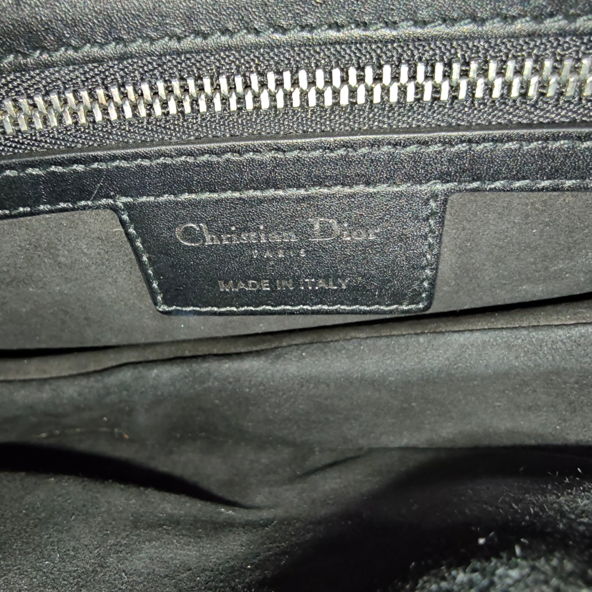 Ultra Matte Saddle Handbag Leather Medium