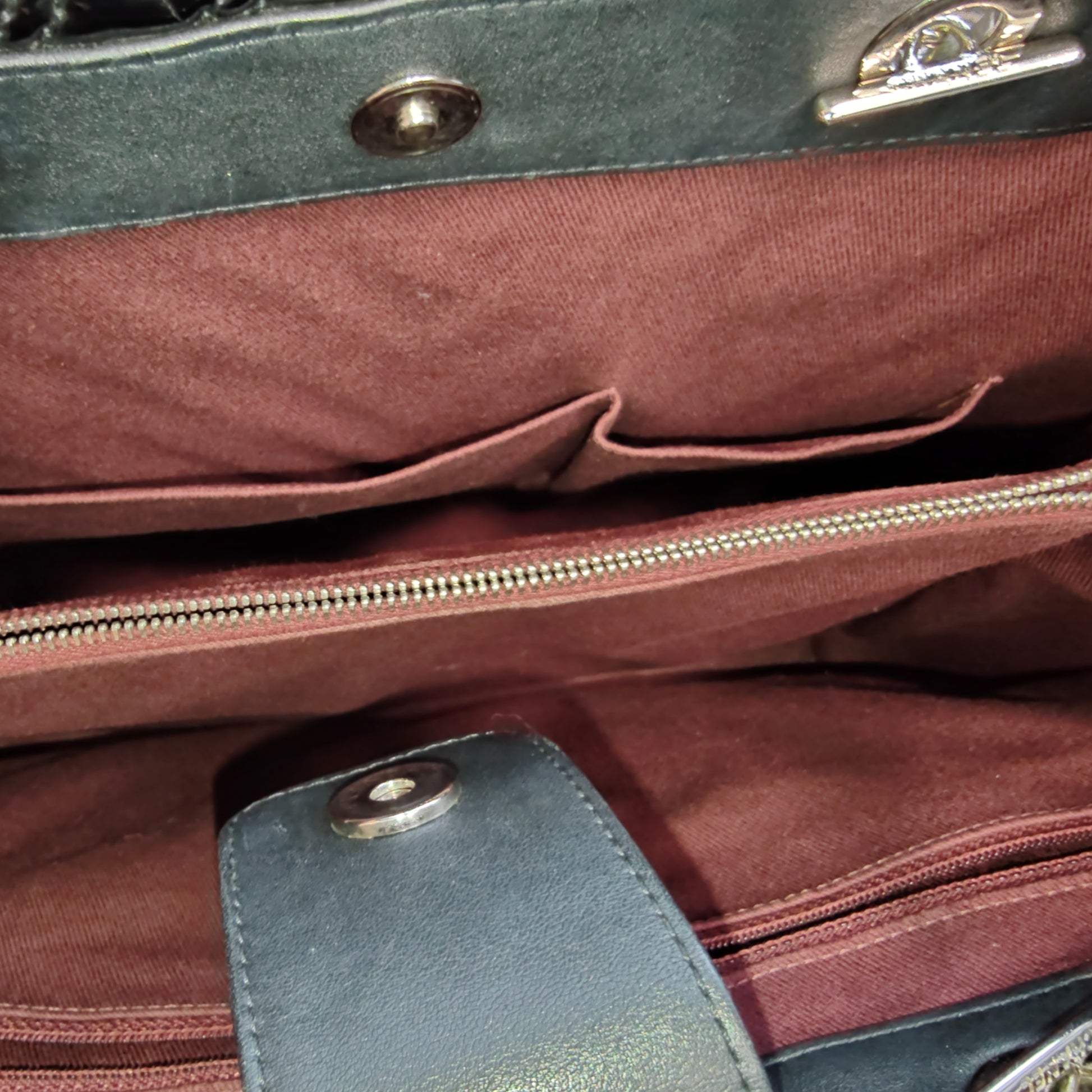 CC Charm Tote Chevron Patent Medium