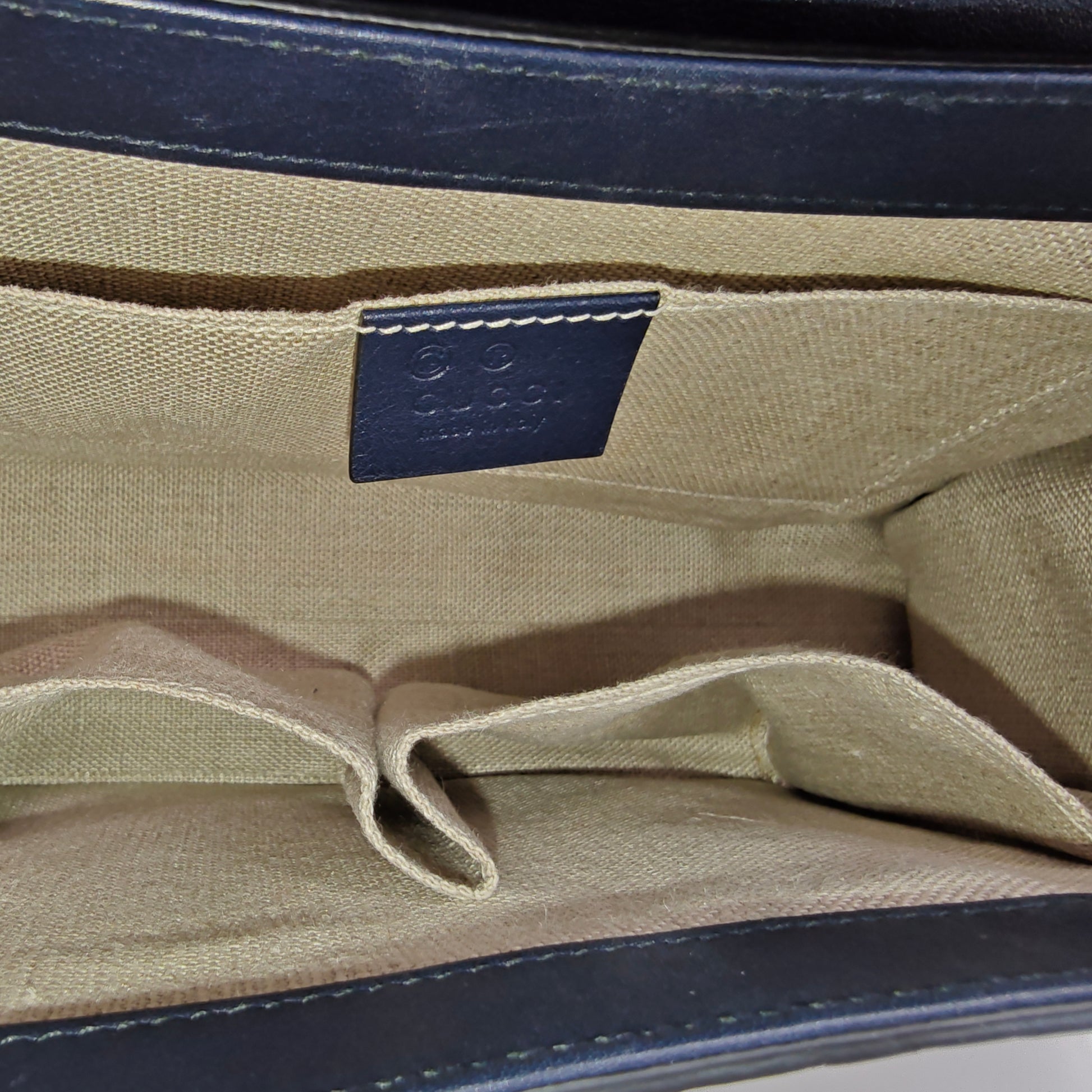 Emily Chain Flap Bag Microguccissima Leather Medium