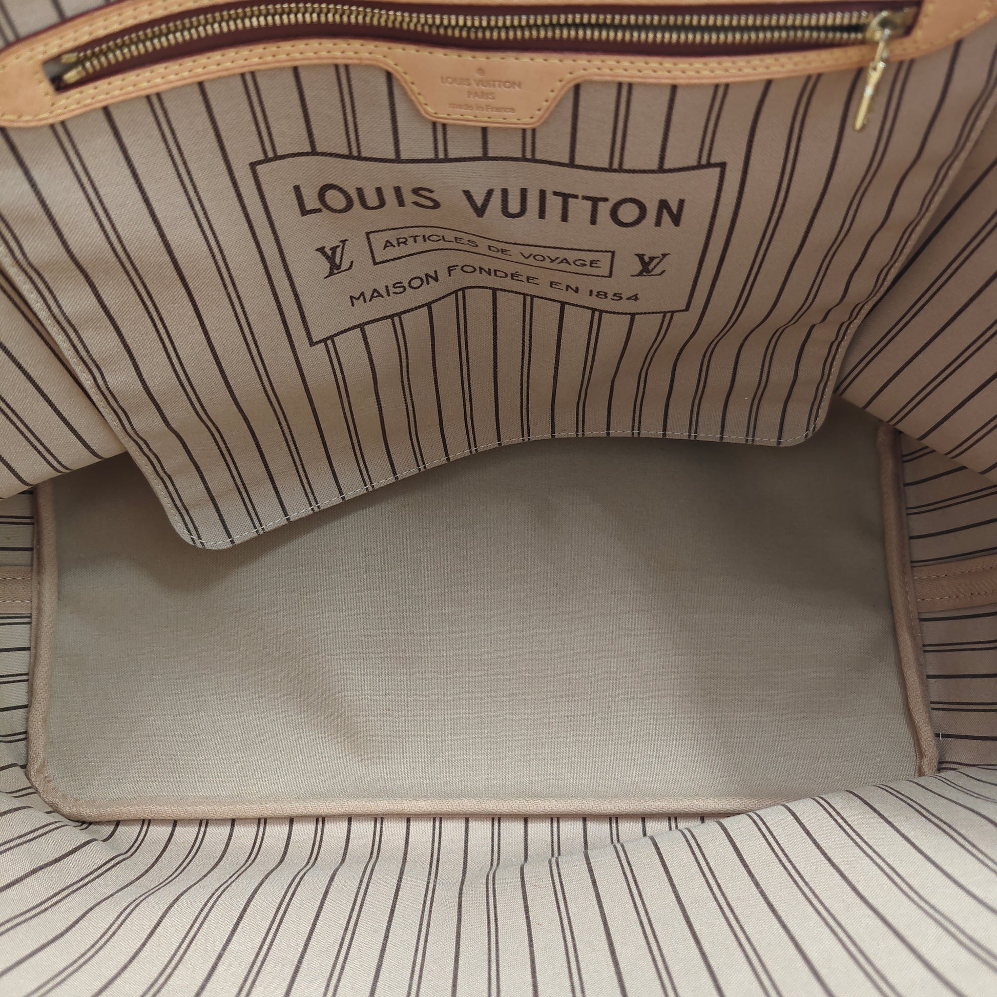 Neverfull Tote Monogram Canvas GM