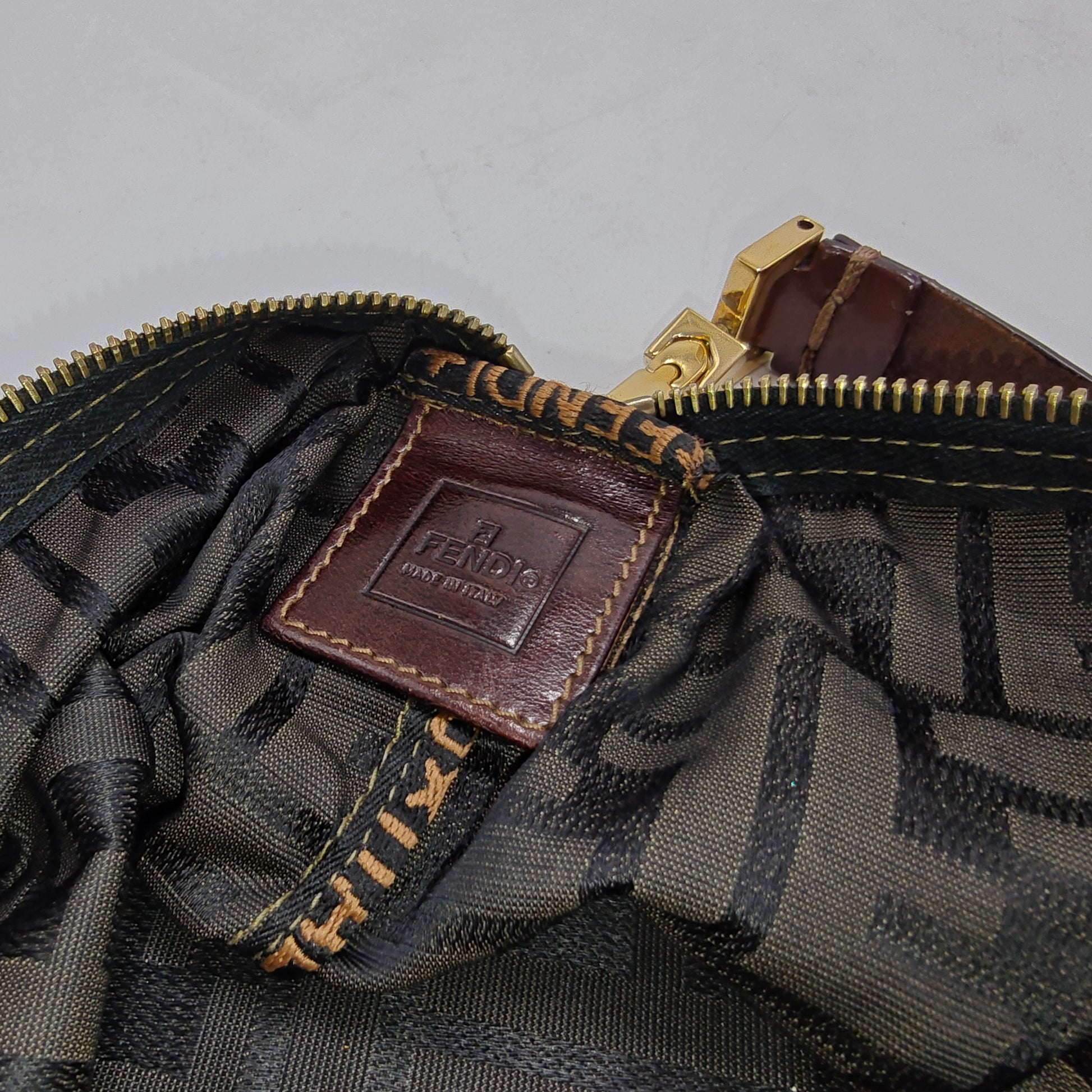 Zucca Canvas Vanity Pouch Brown