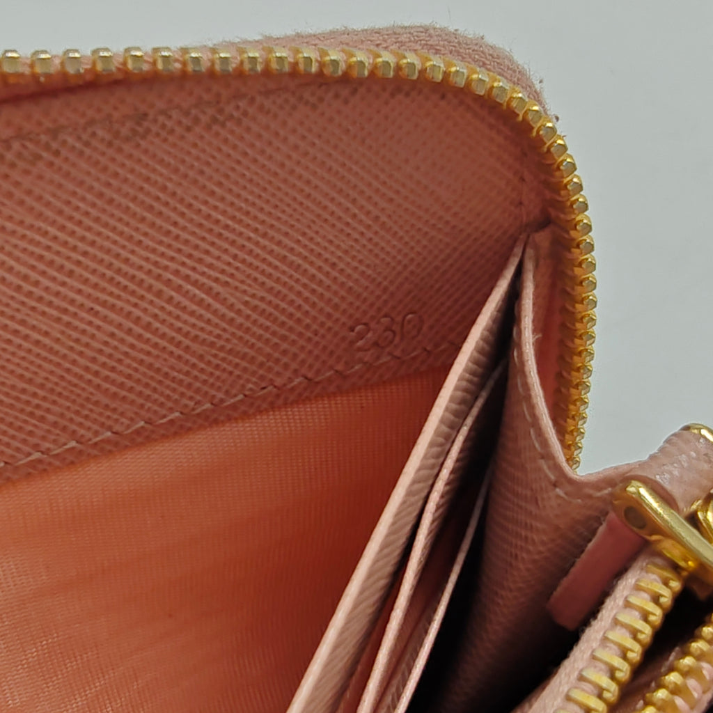 Saffiano Vernice Fiocco Bow Zip Around Wallet Orchidea
