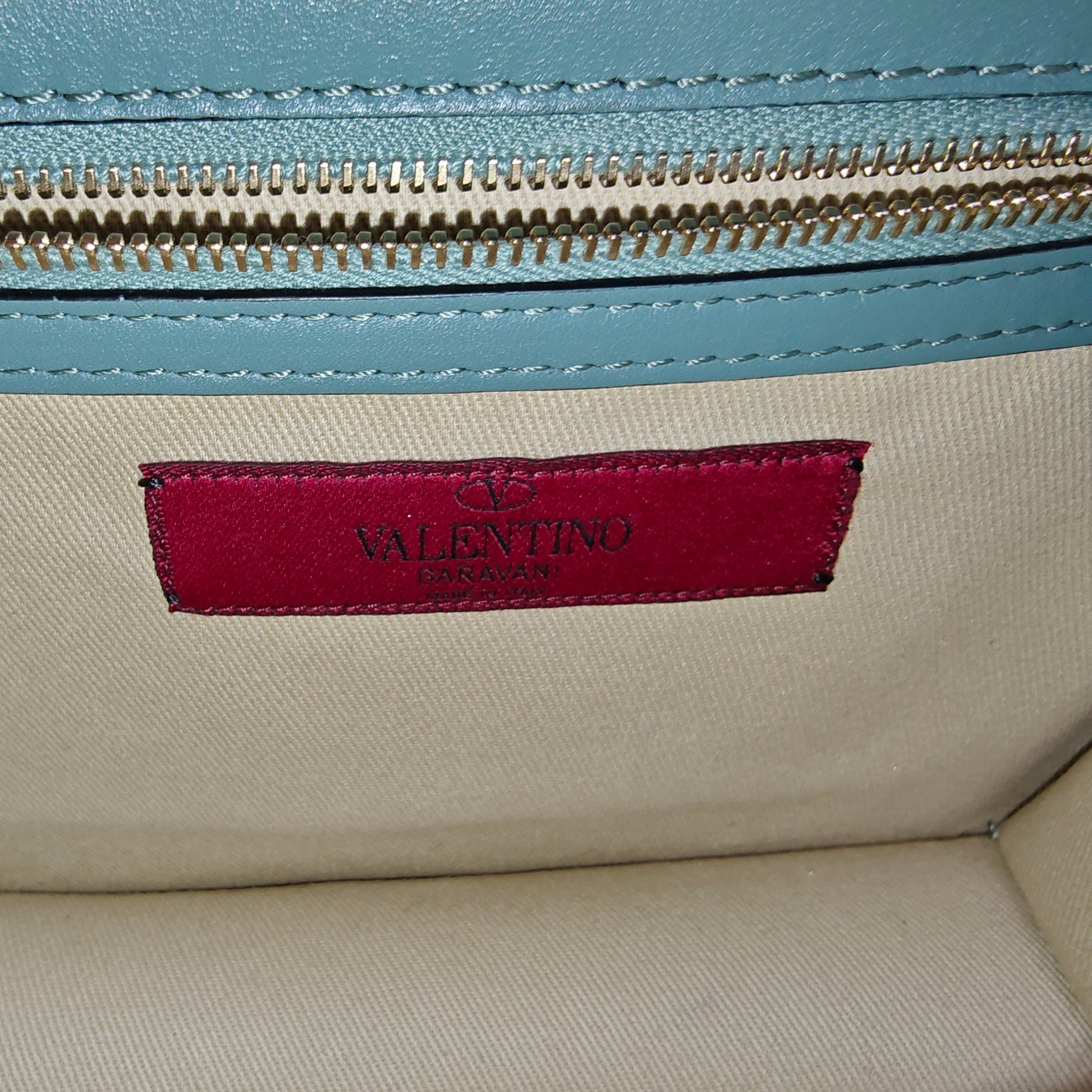 Vitello Small Glam Lock Rockstud Flap Sky Sorbet