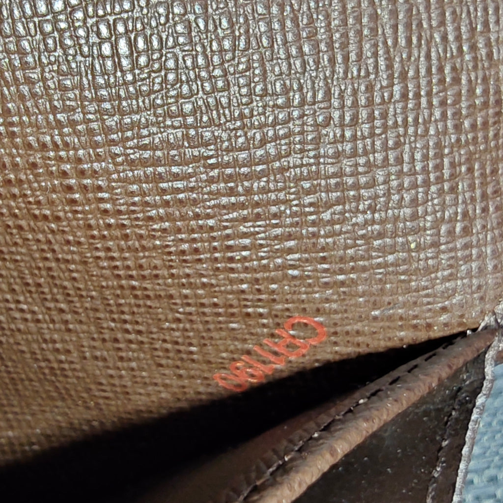 Damier Ebene Sarah Wallet