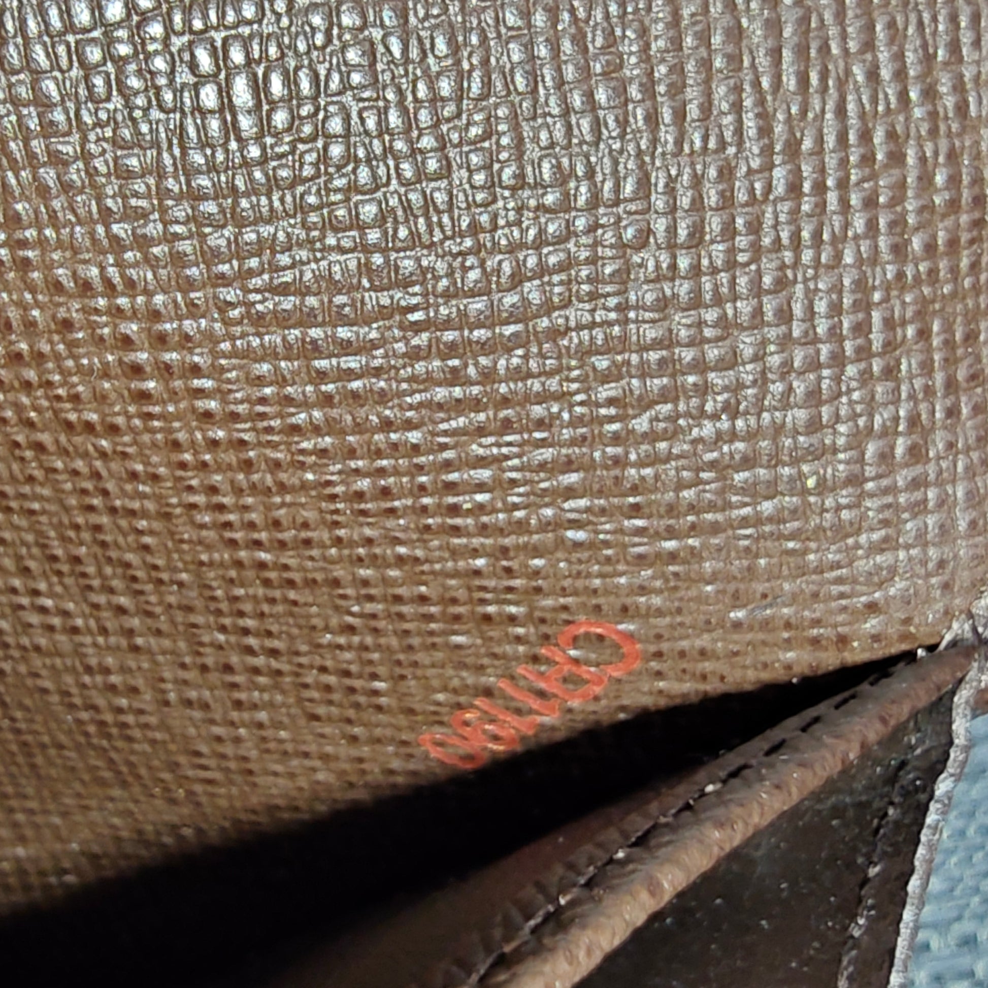 Damier Ebene Sarah Wallet