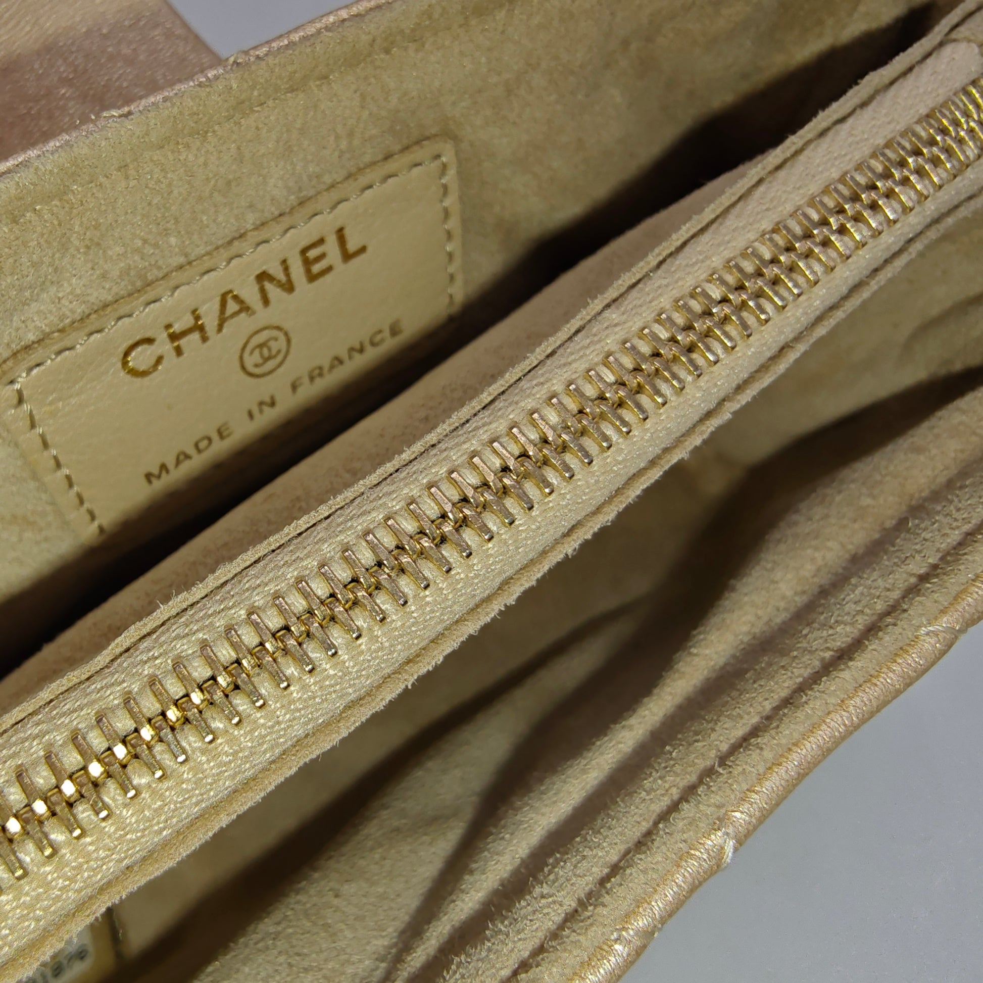 Gold Interlocking CC Logo French Purse