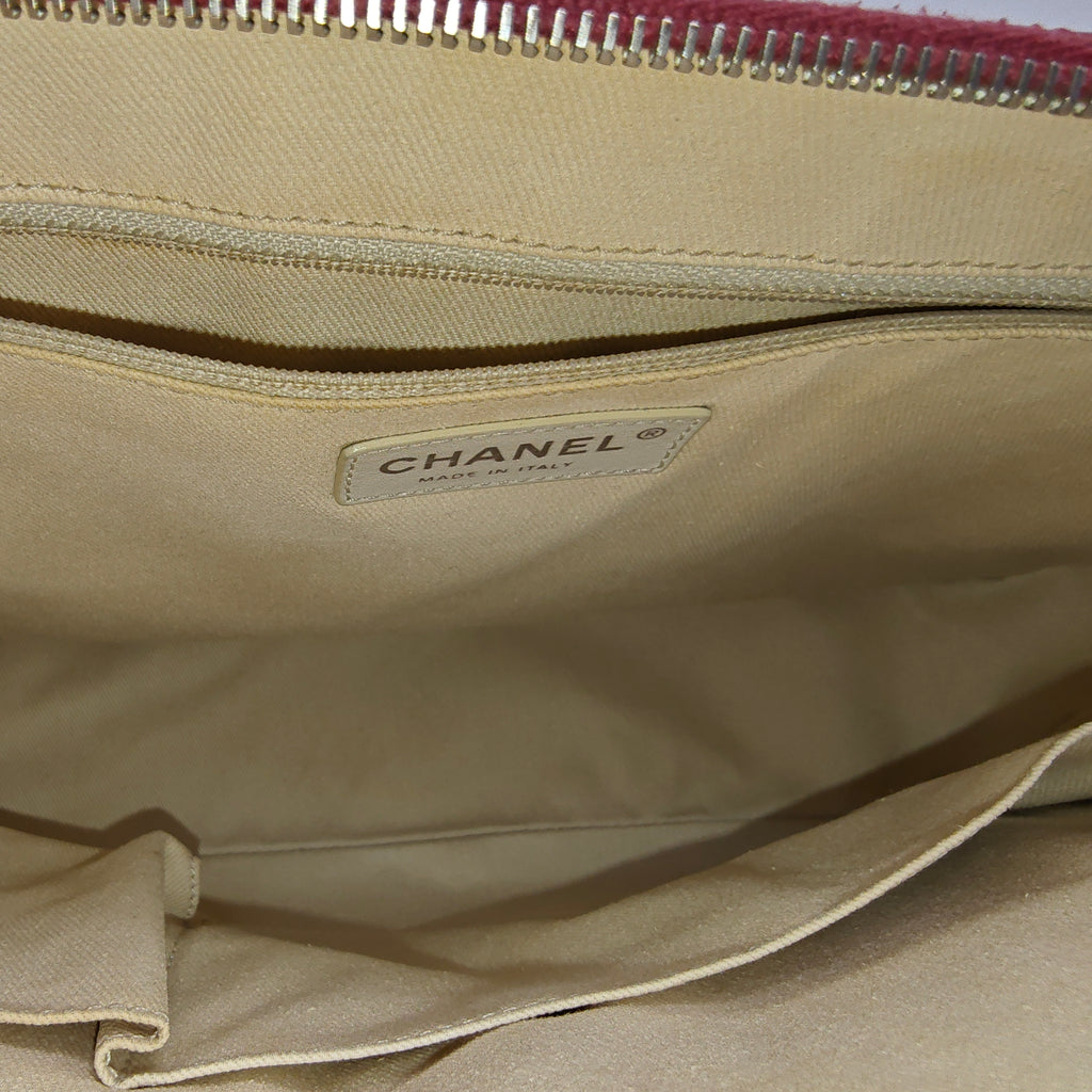 Matelasse Leather Shoulder Tote Bag Dark Red