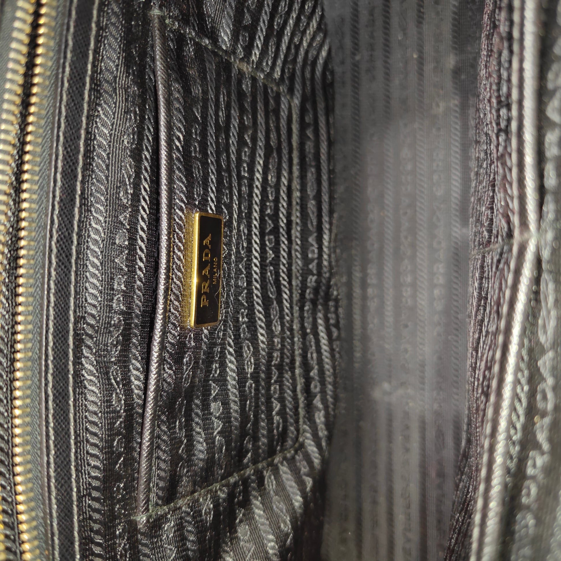 Double Zip Lux Tote Saffiano Leather Medium
