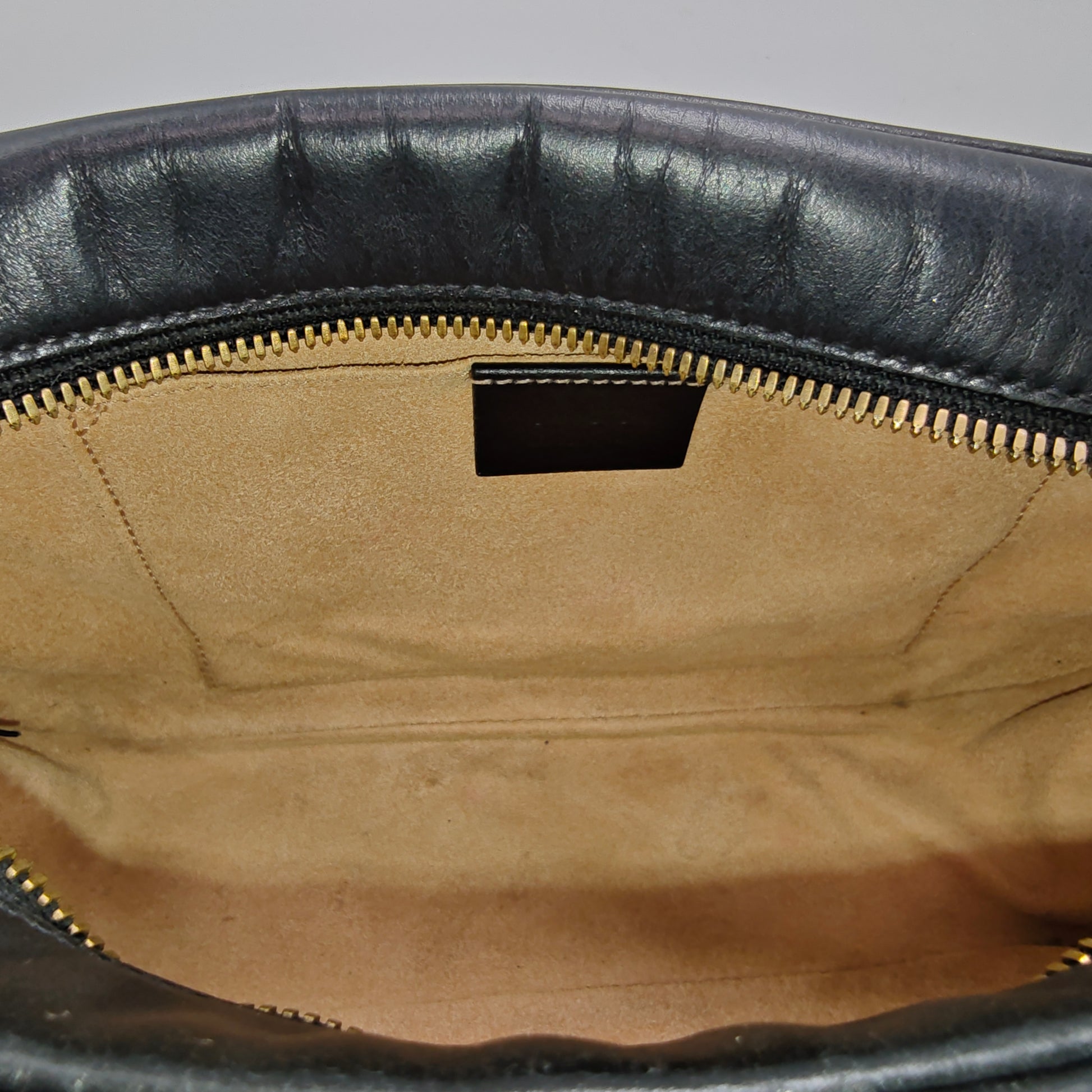 Calfskin Matelasse Small GG Marmont Chain Shoulder Bag Black