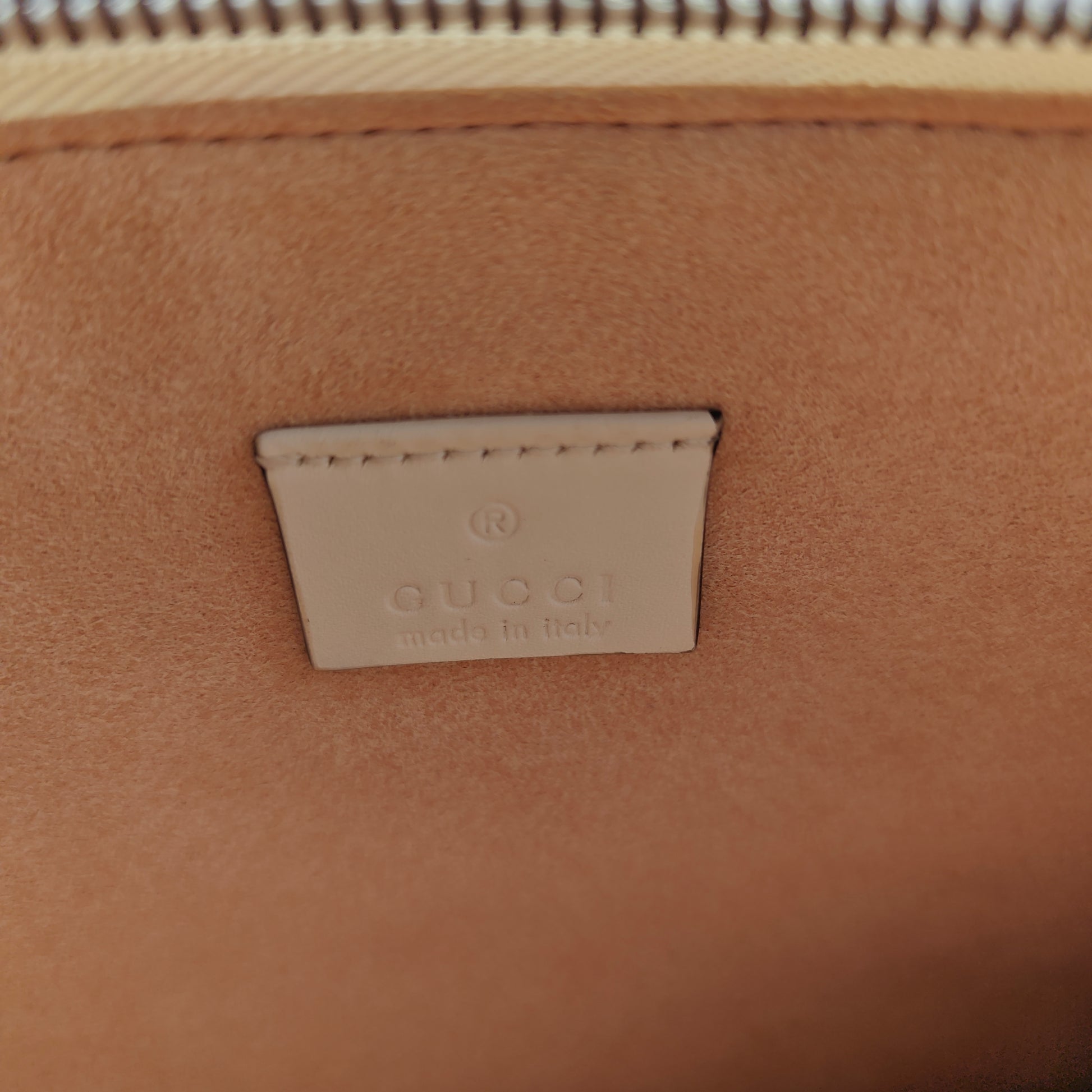 Calfskin Matelasse Trompe L'Oeil Print GG Marmont Zip Pouch White