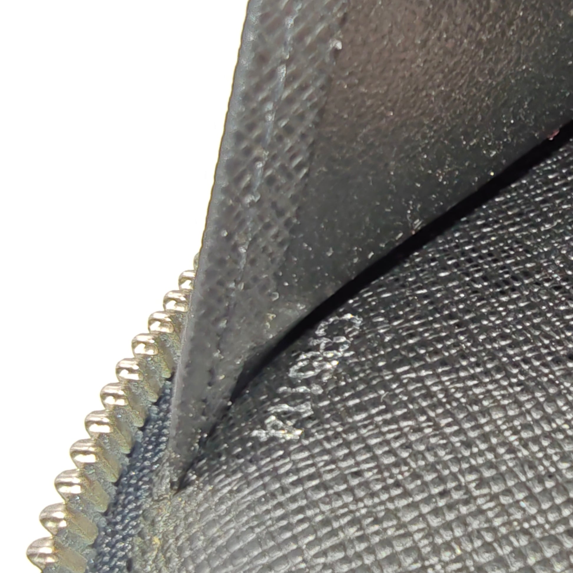 Damier Graphite Pattern Coated Canvas Zippy Organizer Wallet