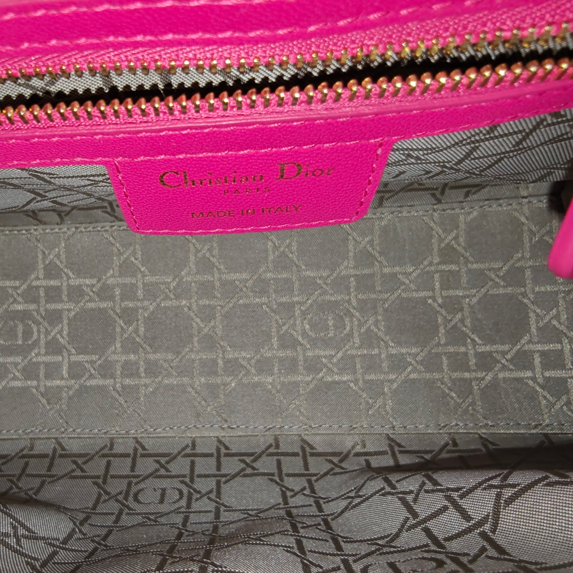 Lambskin Cannage Medium Lady Dior Fuchsia