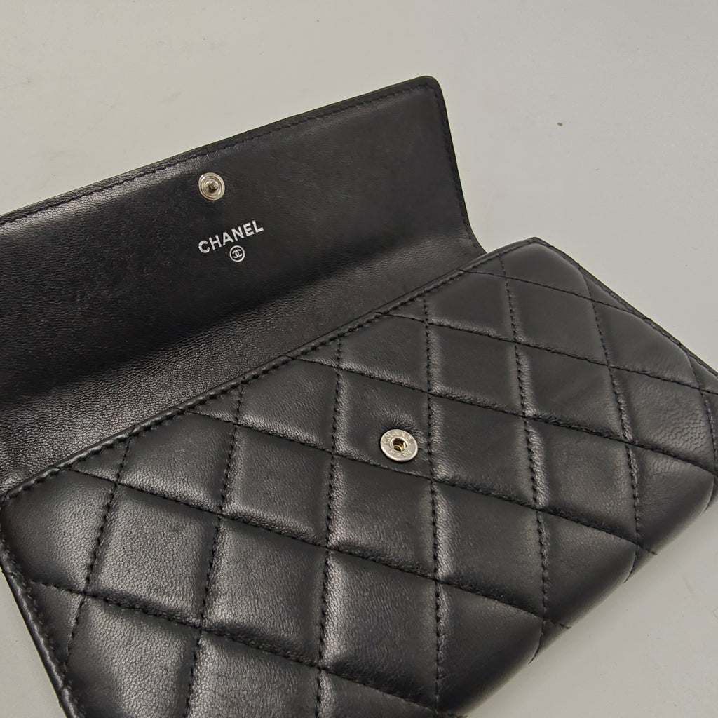 Lambskin Quilted Large Gusset Flap Wallet