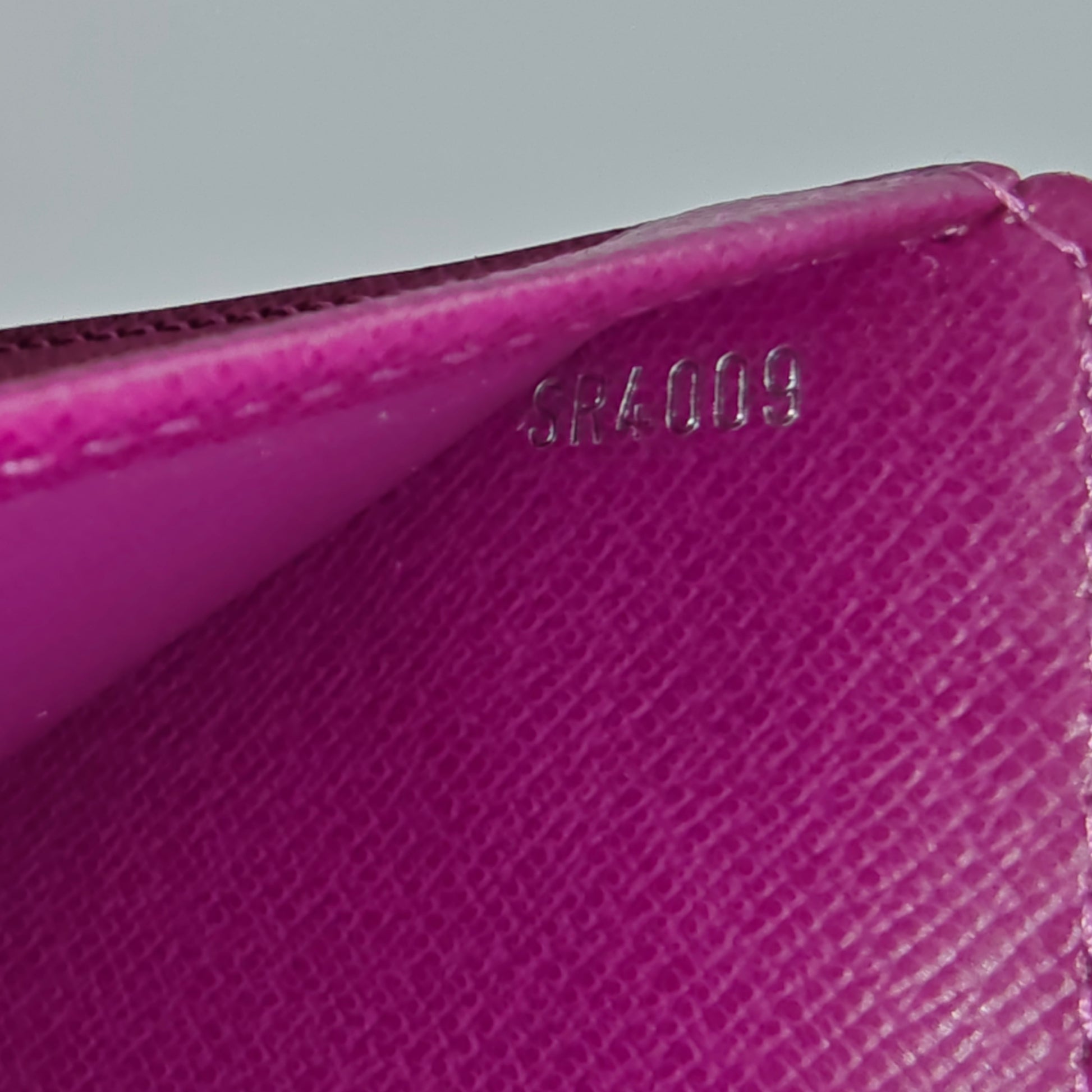 Epi Joey Wallet Cassis