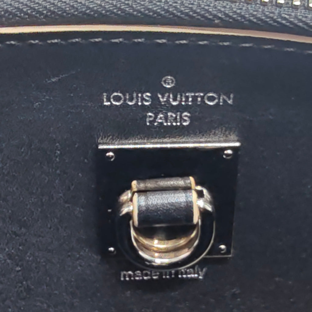 City Steamer MM Bag with Stickers