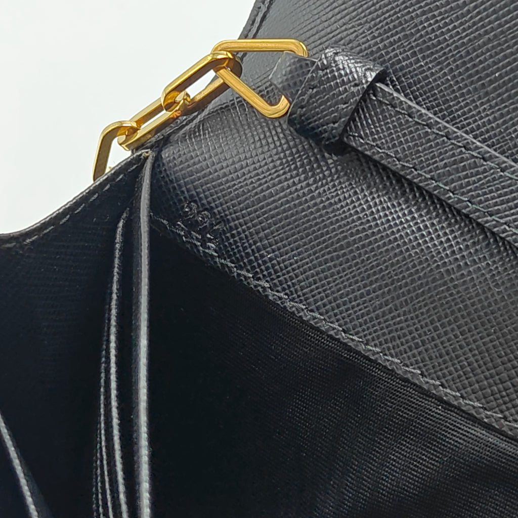 Saffiano Chain Wallet Black