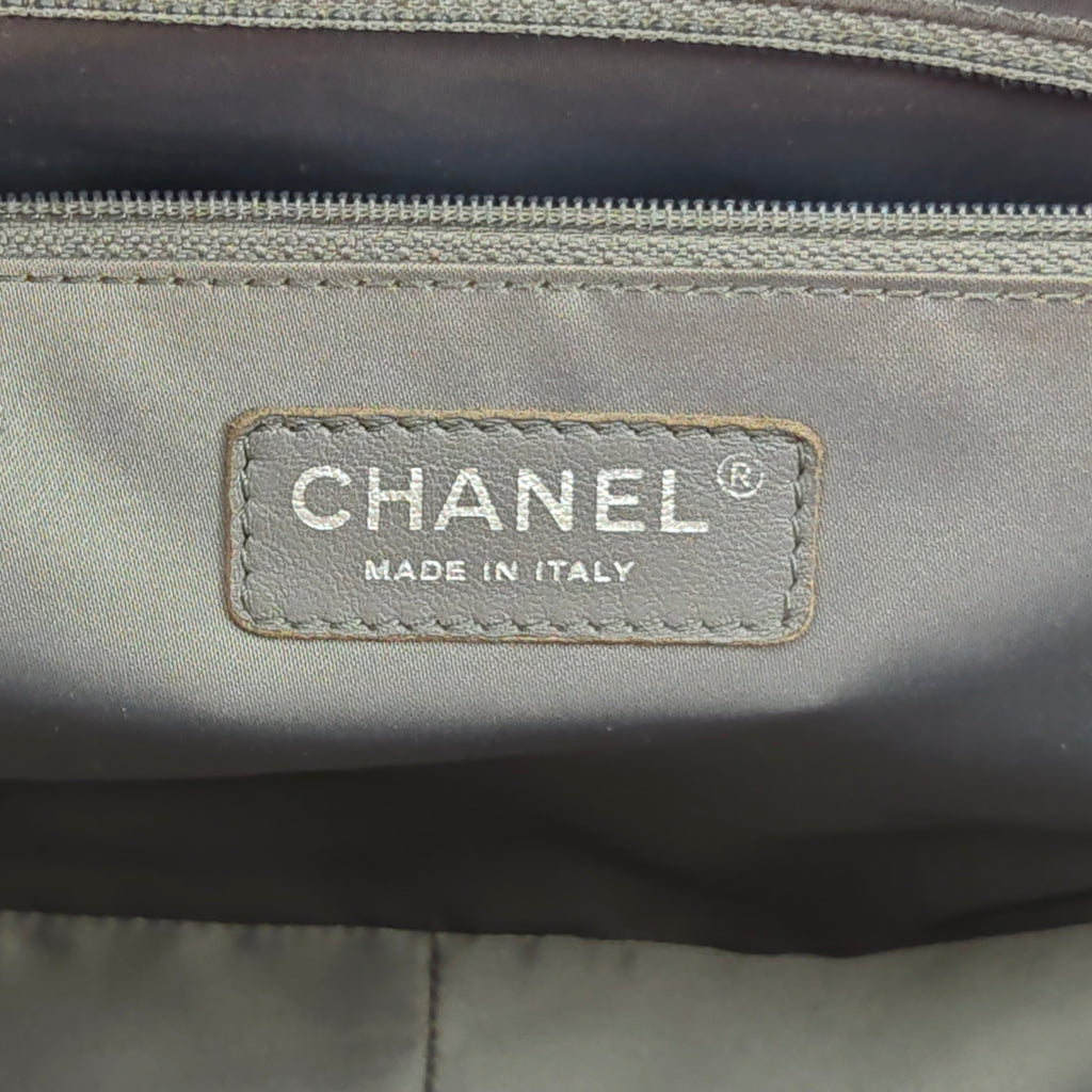 Grand Shopping Tote