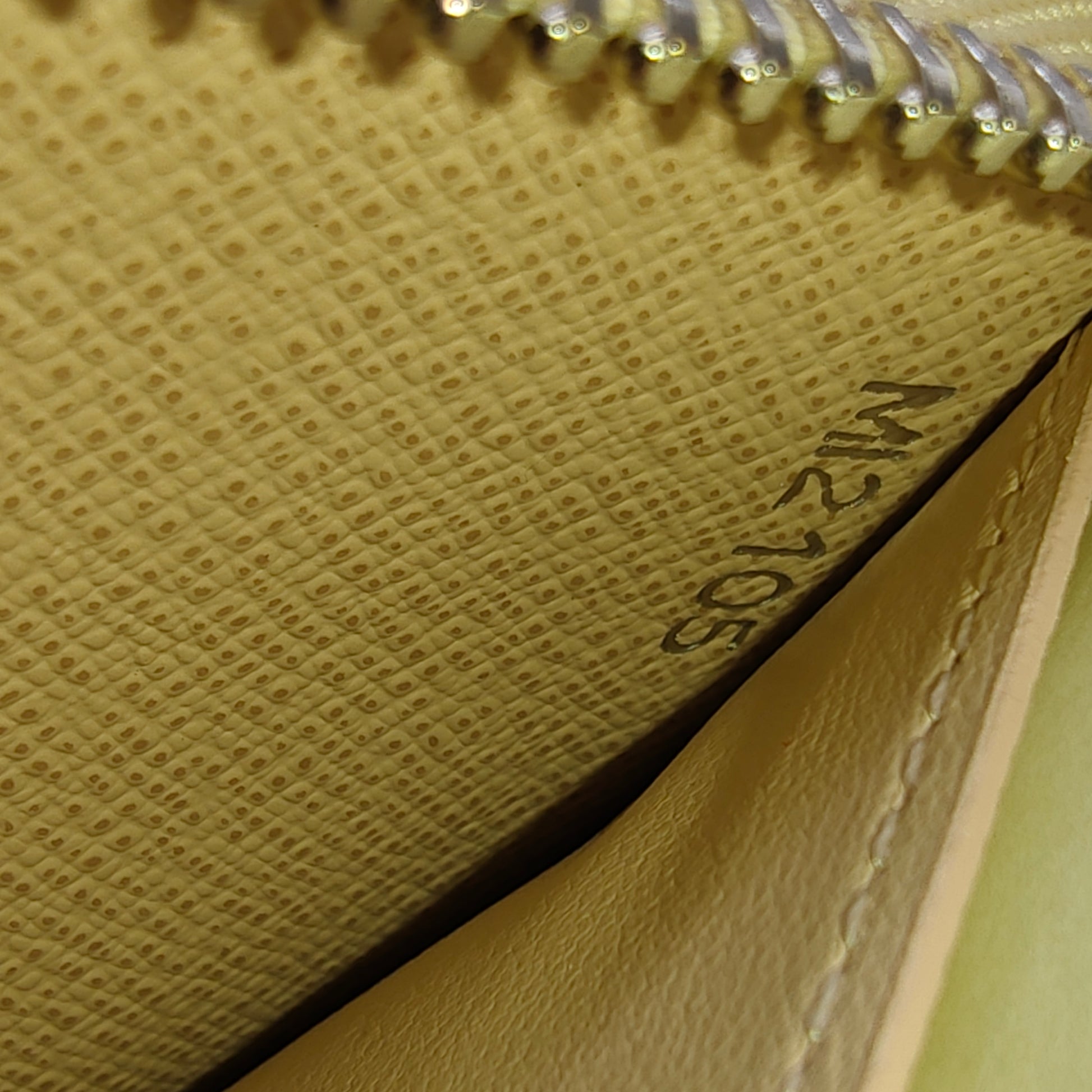 Dune Epi Leather Clemence Wallet