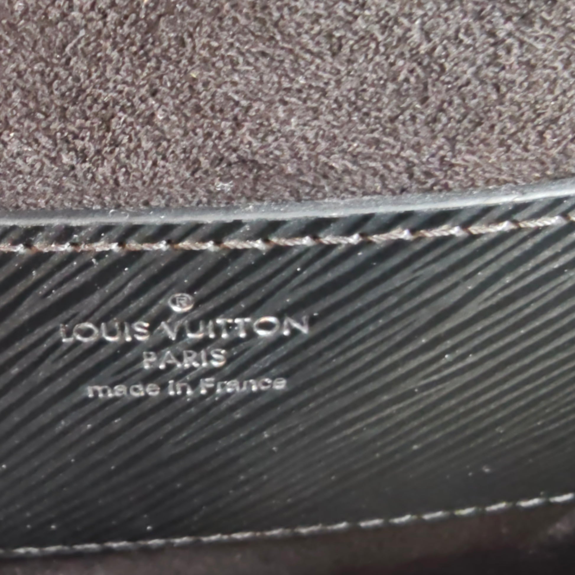 Twist Handbag Electric Epi Leather MM For Gisel