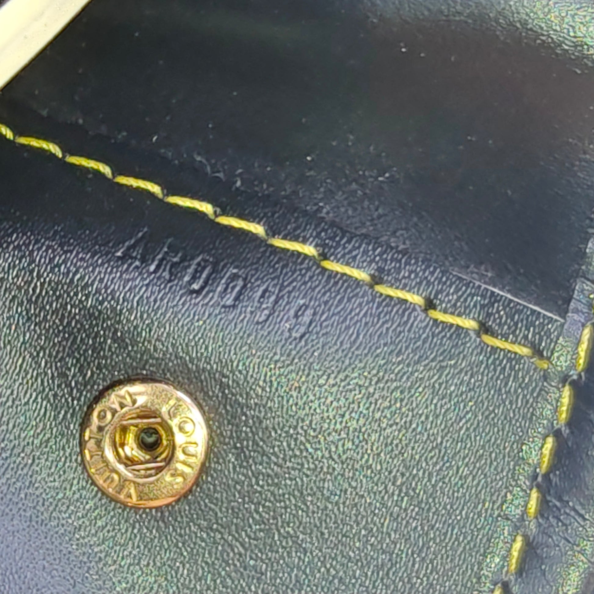 Suhali L Absolu de Voyage Black twins