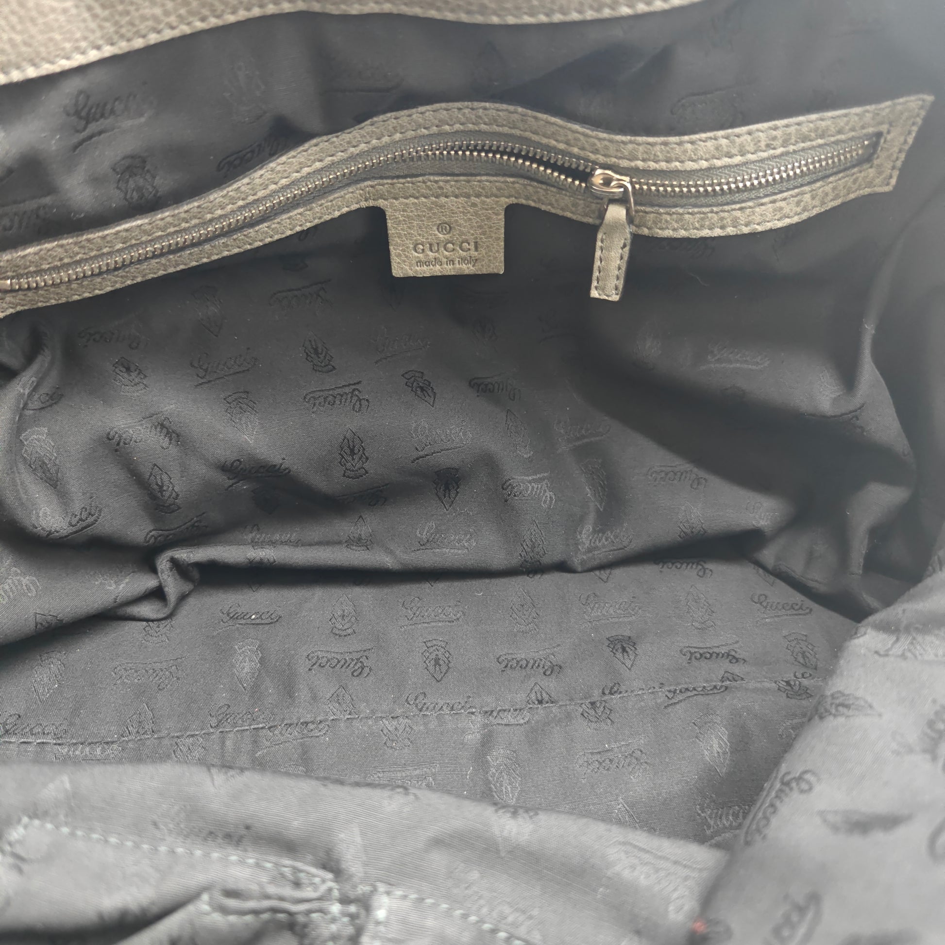 grey leather wrist tote bag