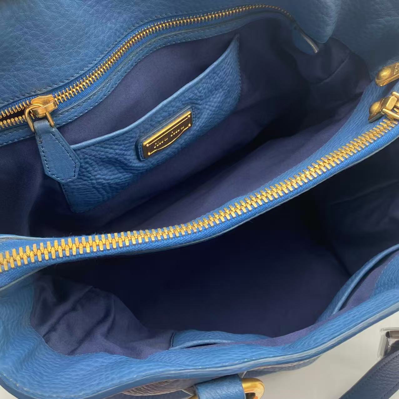 Vitello leather handbag