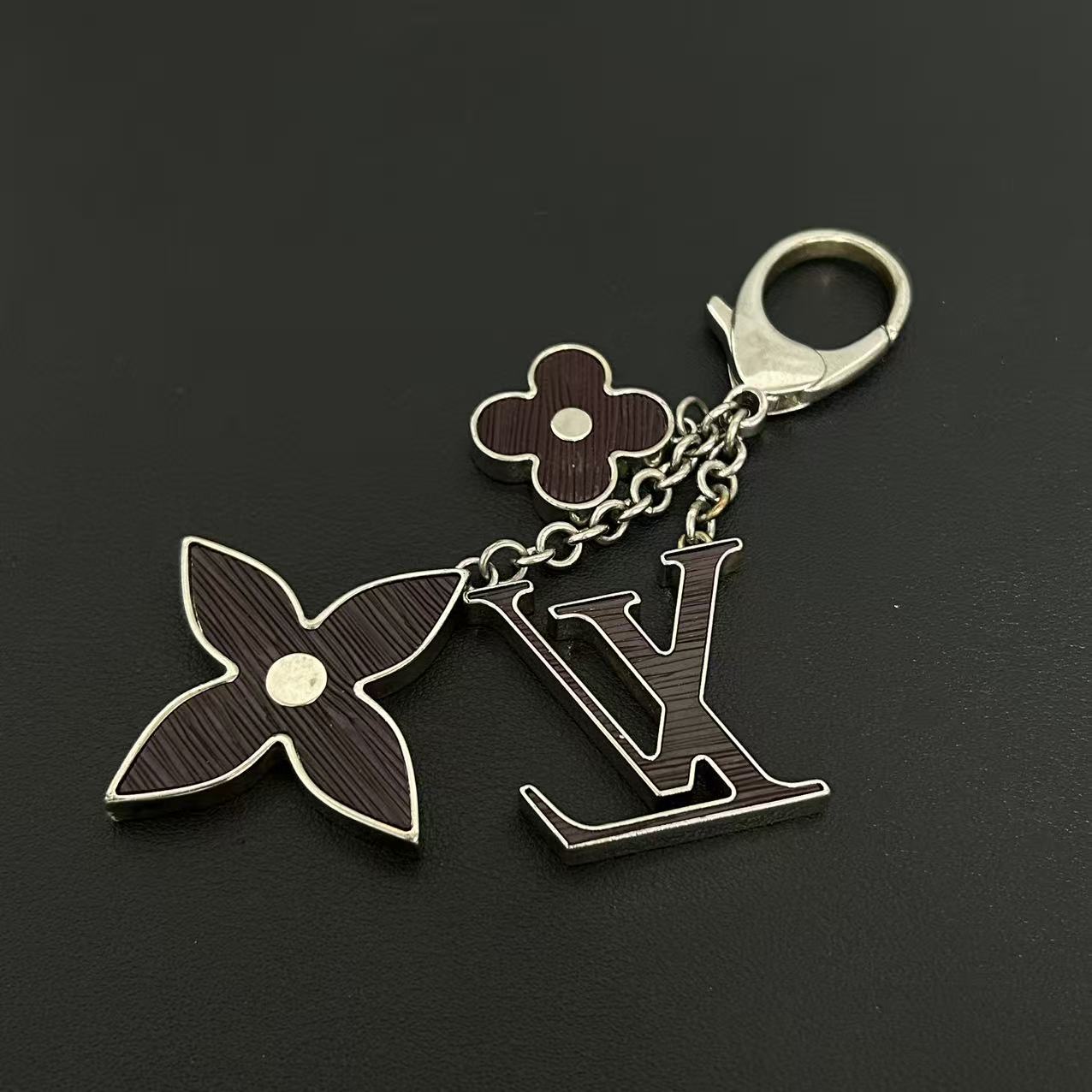 LOUIS VUITTON Fleur d'Epi Bag Charm  twins LDZ291