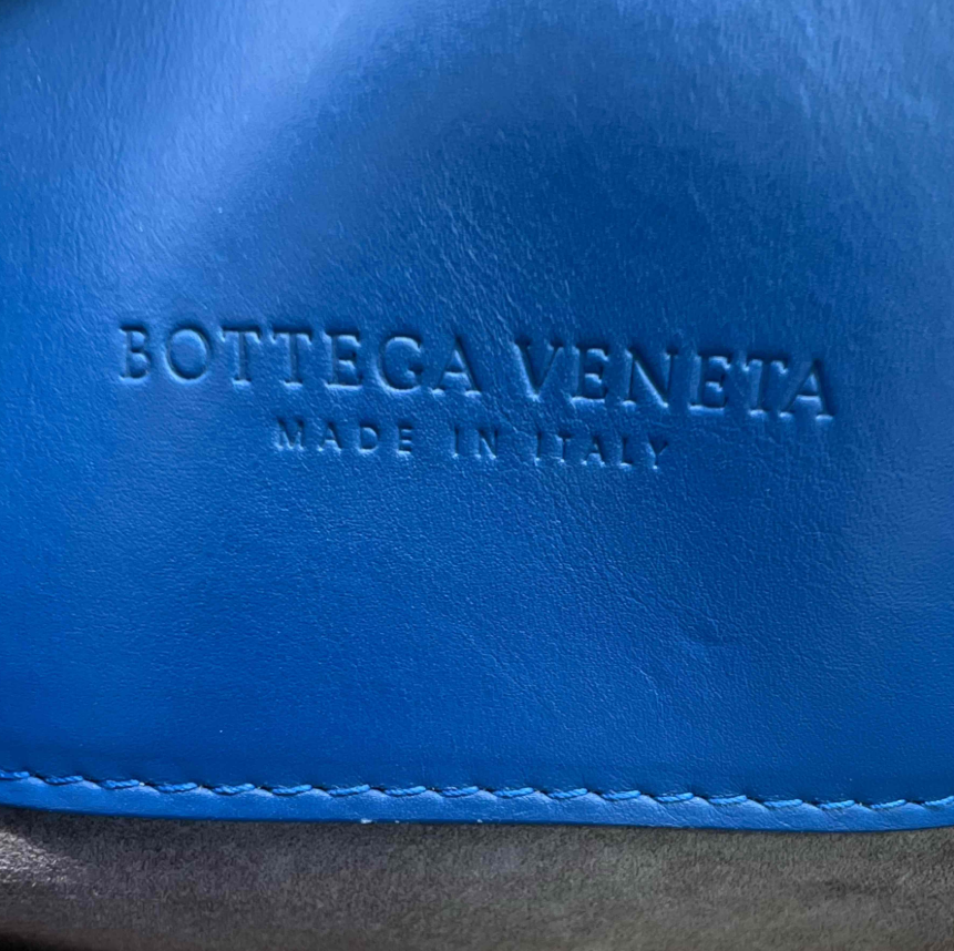 Roma Bag Intrecciato Nappa Small B24473