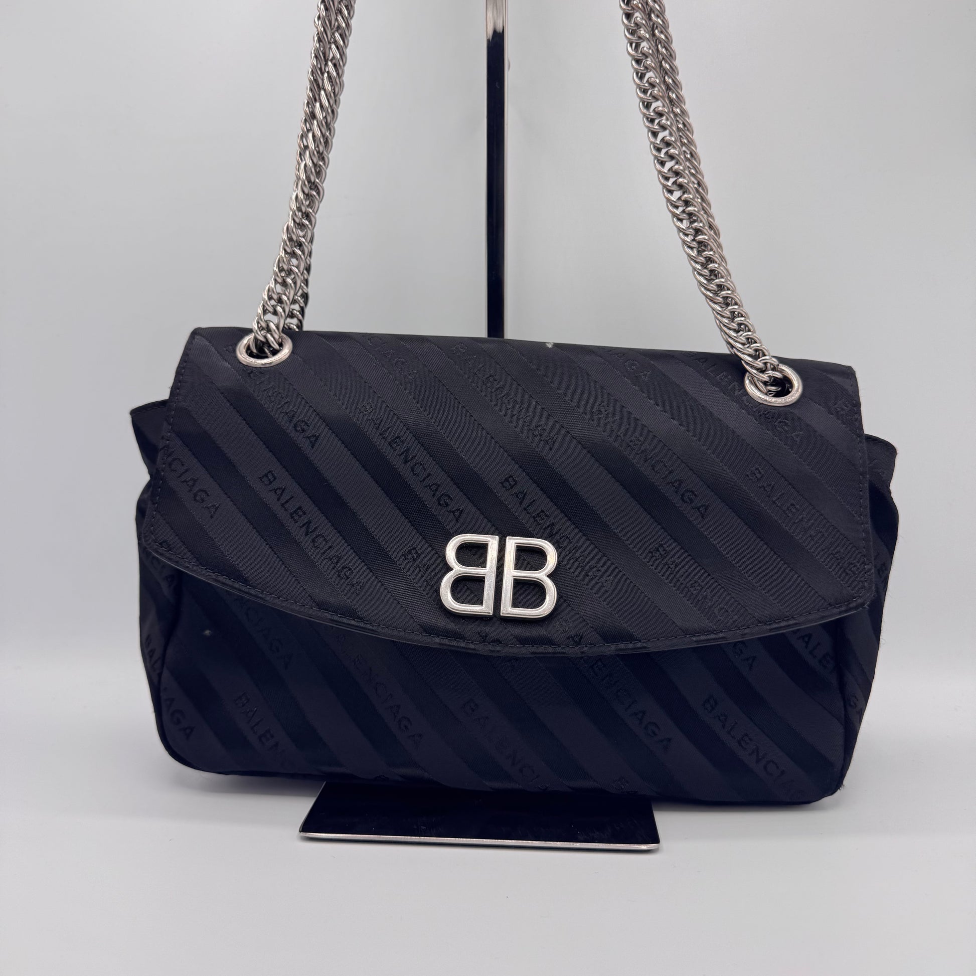 Balenciaga- BB Chain Round Shoulder Bag Jacquard Medium Gisel