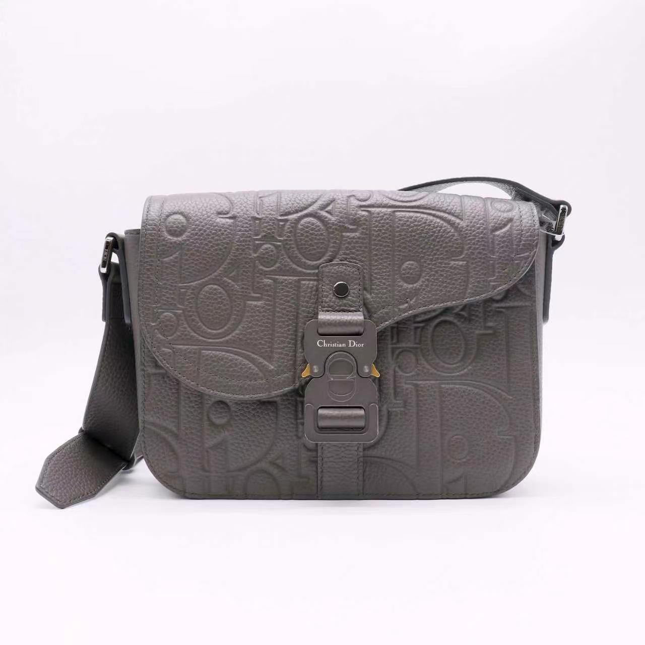 Small Saddle Messenger Bag with Flap Black Dior Gravity  Twins LDJ5283