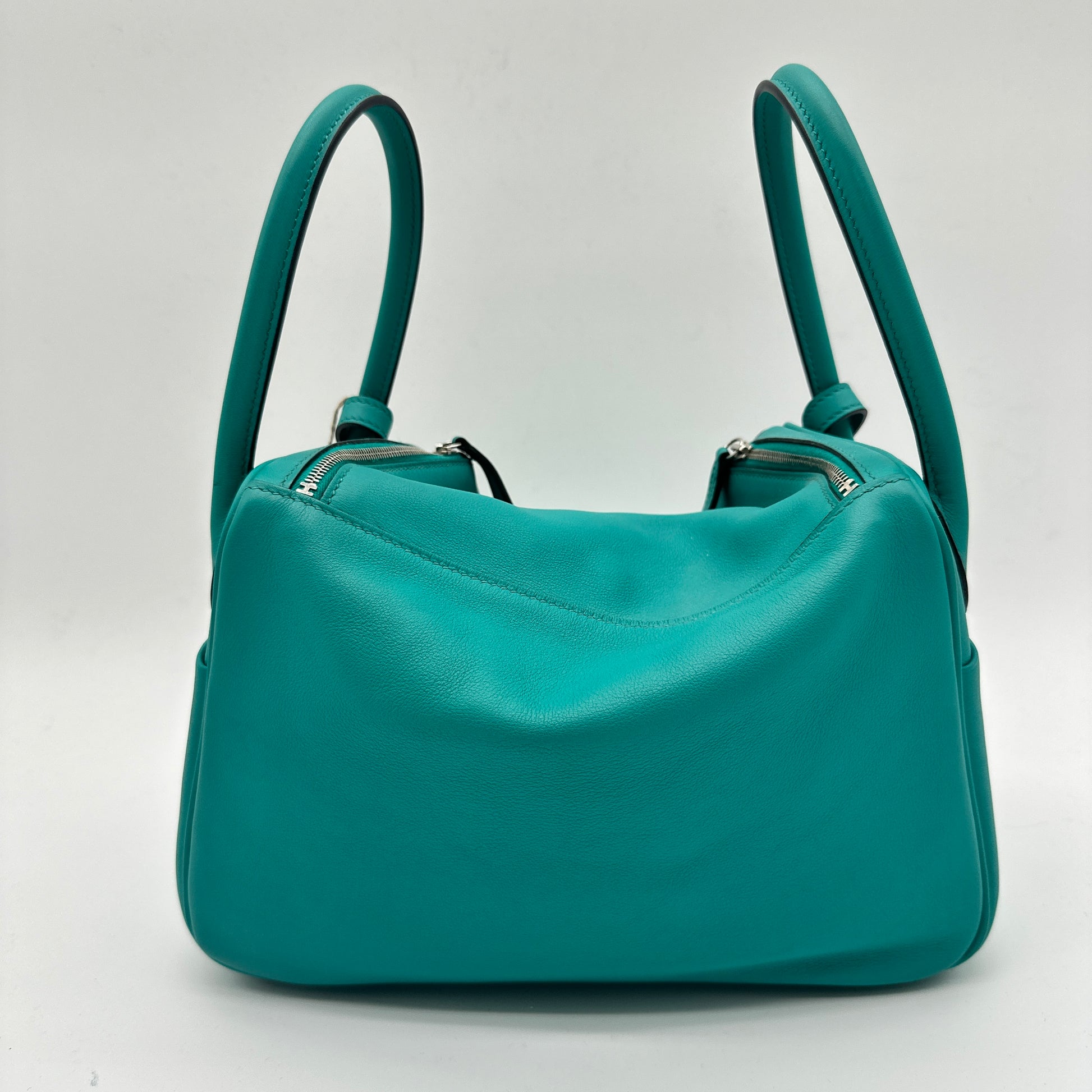 Lindy 26 Taurillon Clemence 7F Bleu Paon