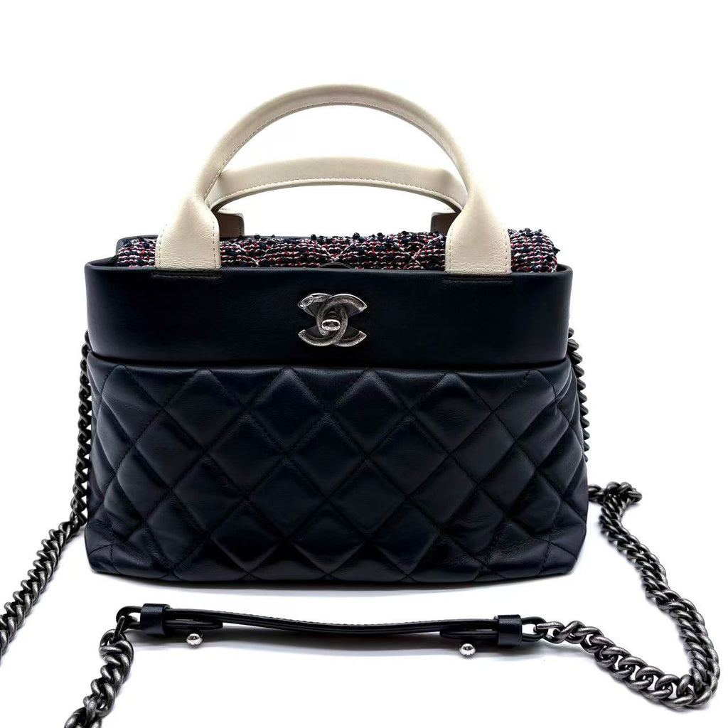 CC Crown Tote Quilted Leather Medium