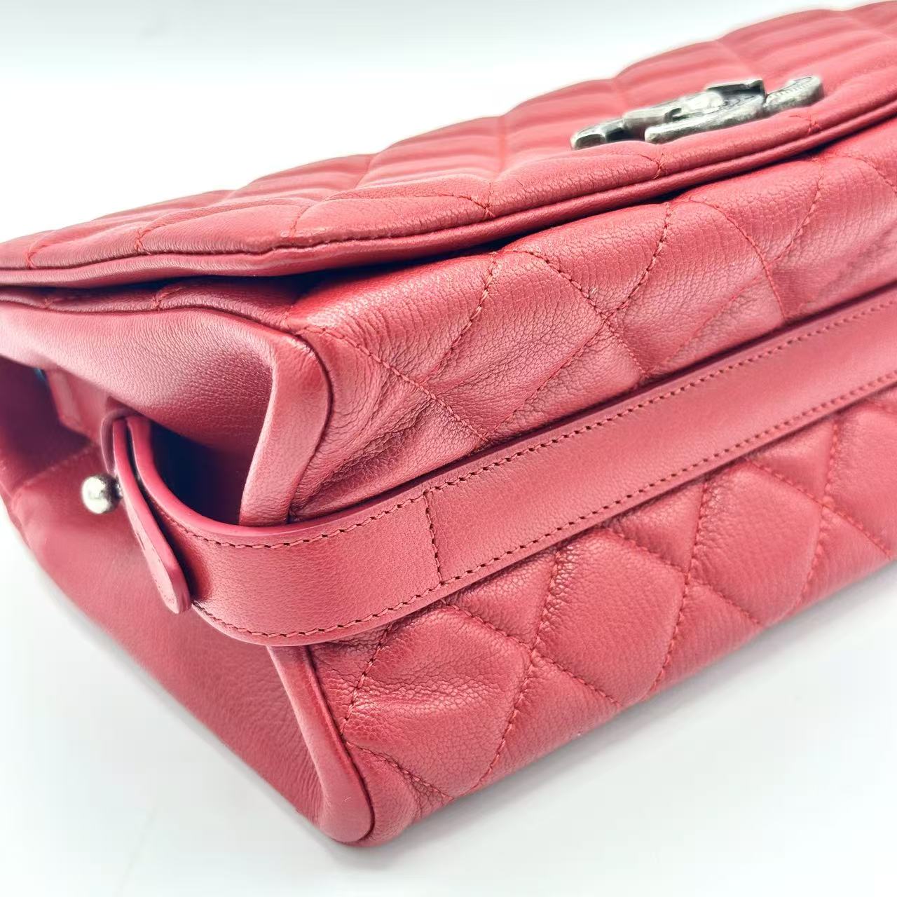 City Rock Flap Bag Red