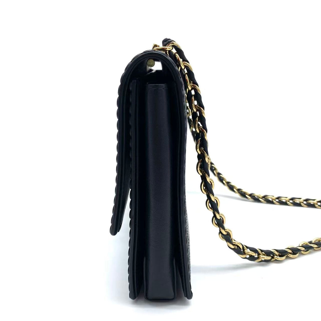 Black Wallet On Chian