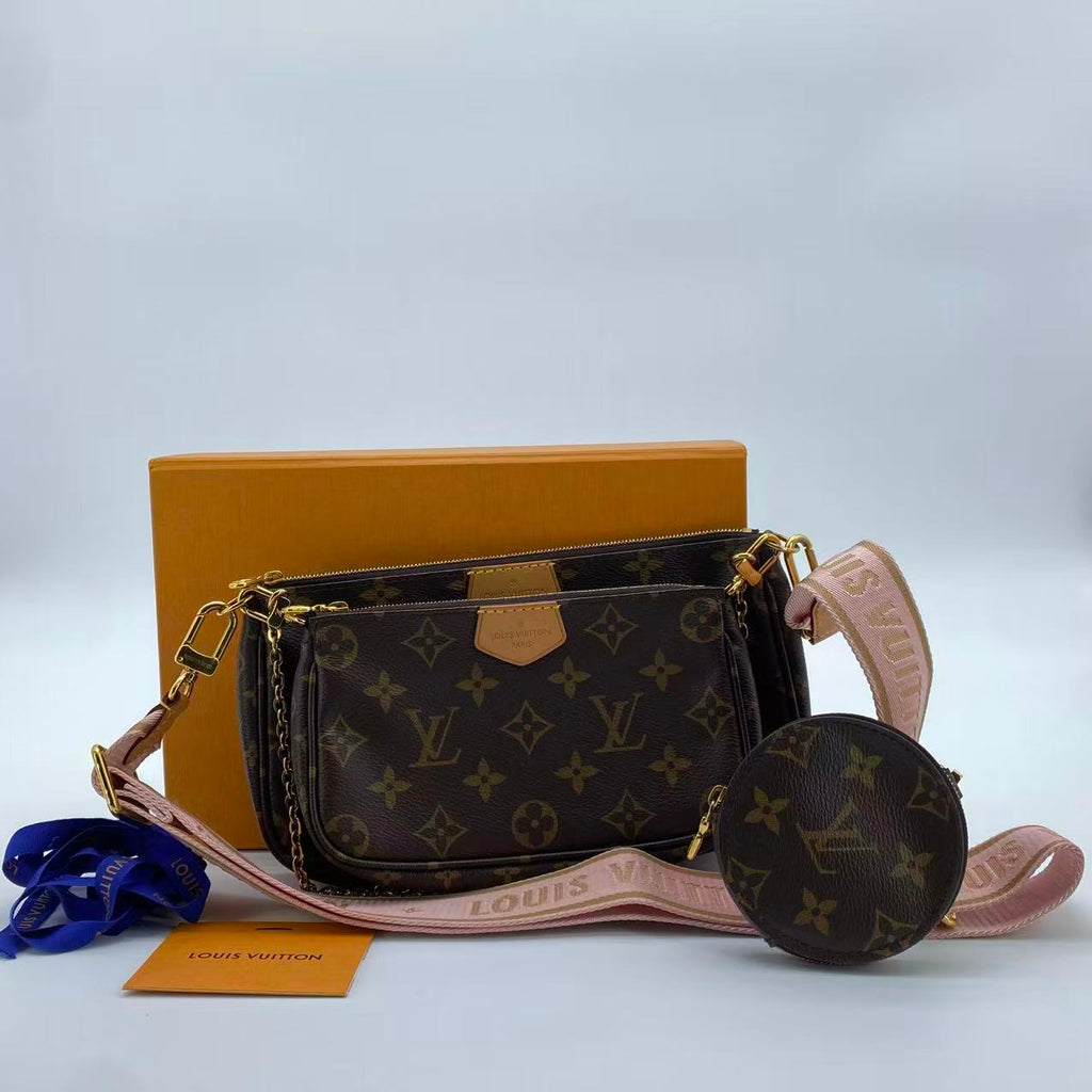 Multi Pochette Accessoires Monogram Canvas