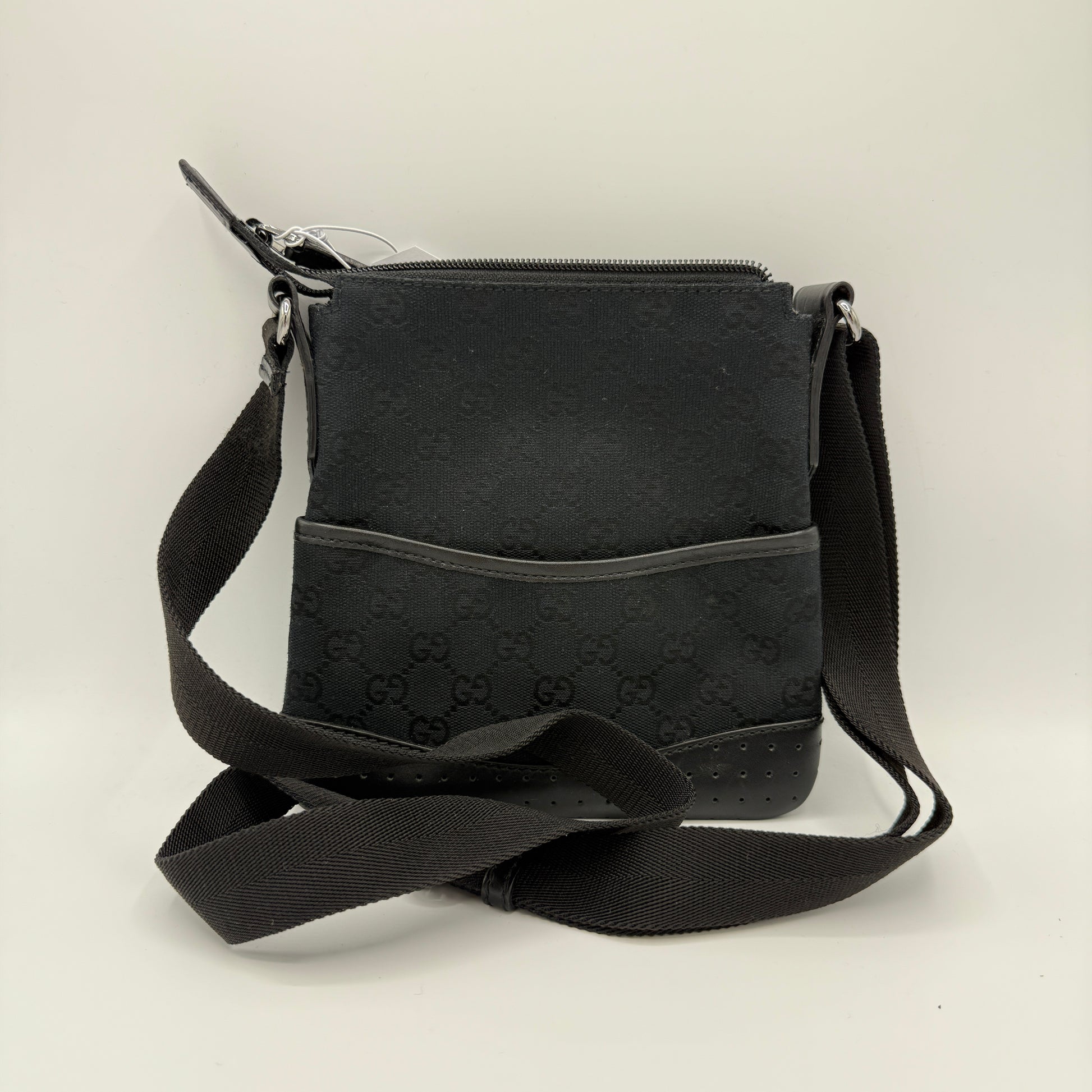 GG Canvas Messenger Bag