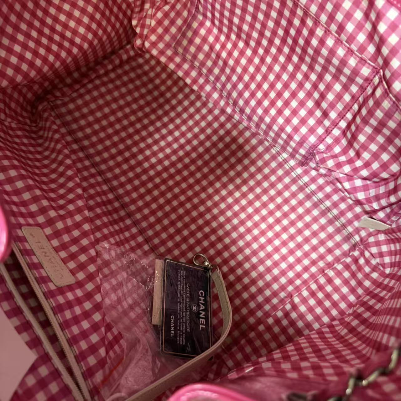 Chanel Pink Patent Vinyl Lipstick Ligne Large Accordion Tote Bag  twins B21576