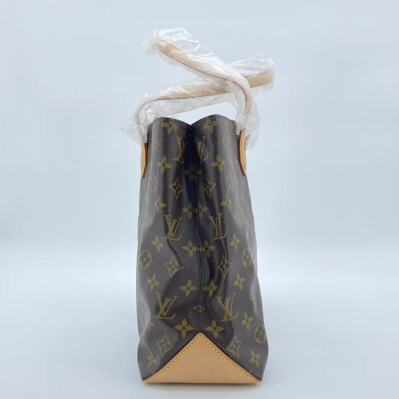 Wilshire Handbag Monogram Canvas MM
