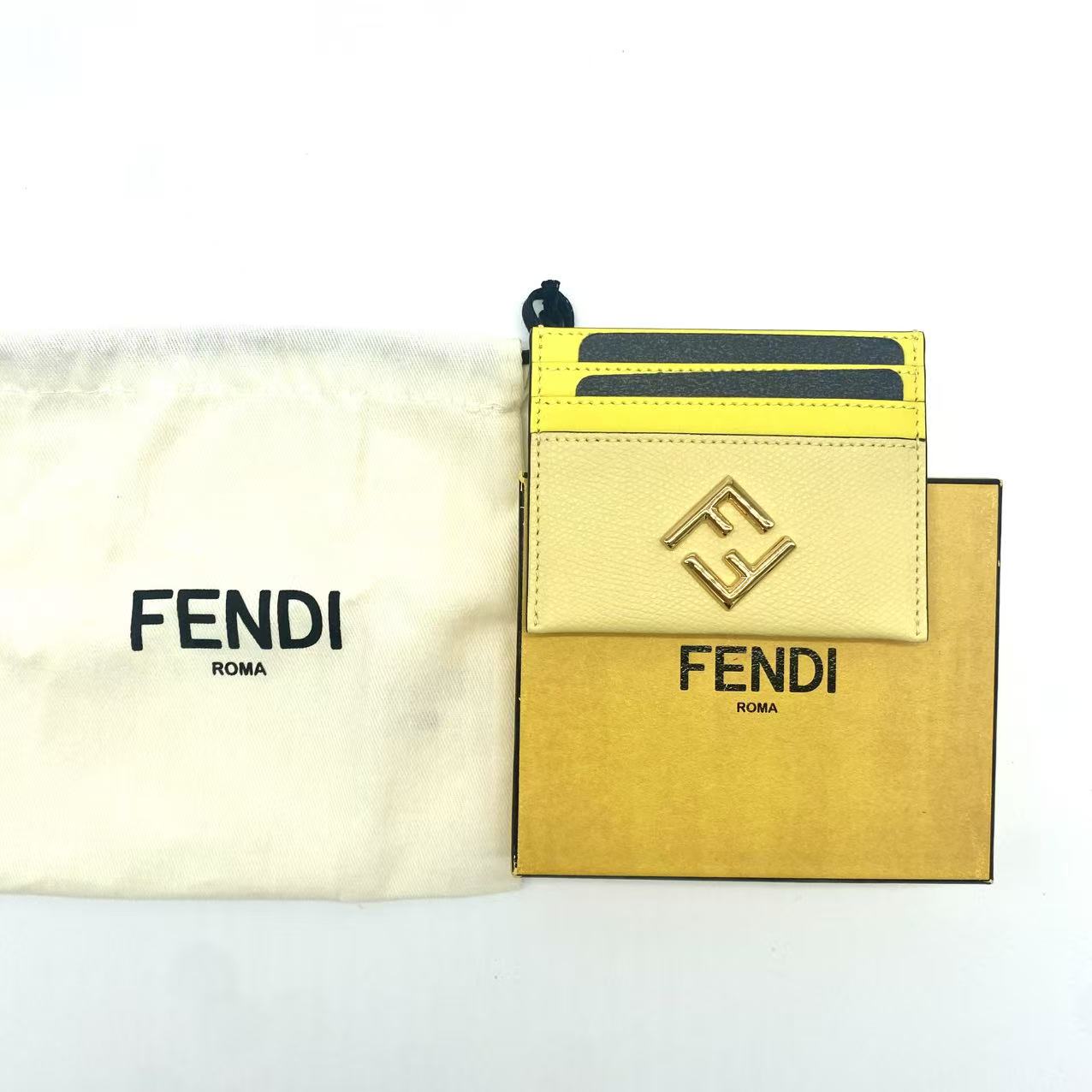 Women’s FF Diamonds Card Case